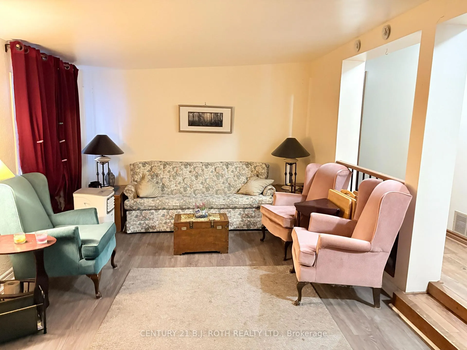 Photo 7 of 20 Shamrock Crescent, Essa, Rural Essa — HOMEH