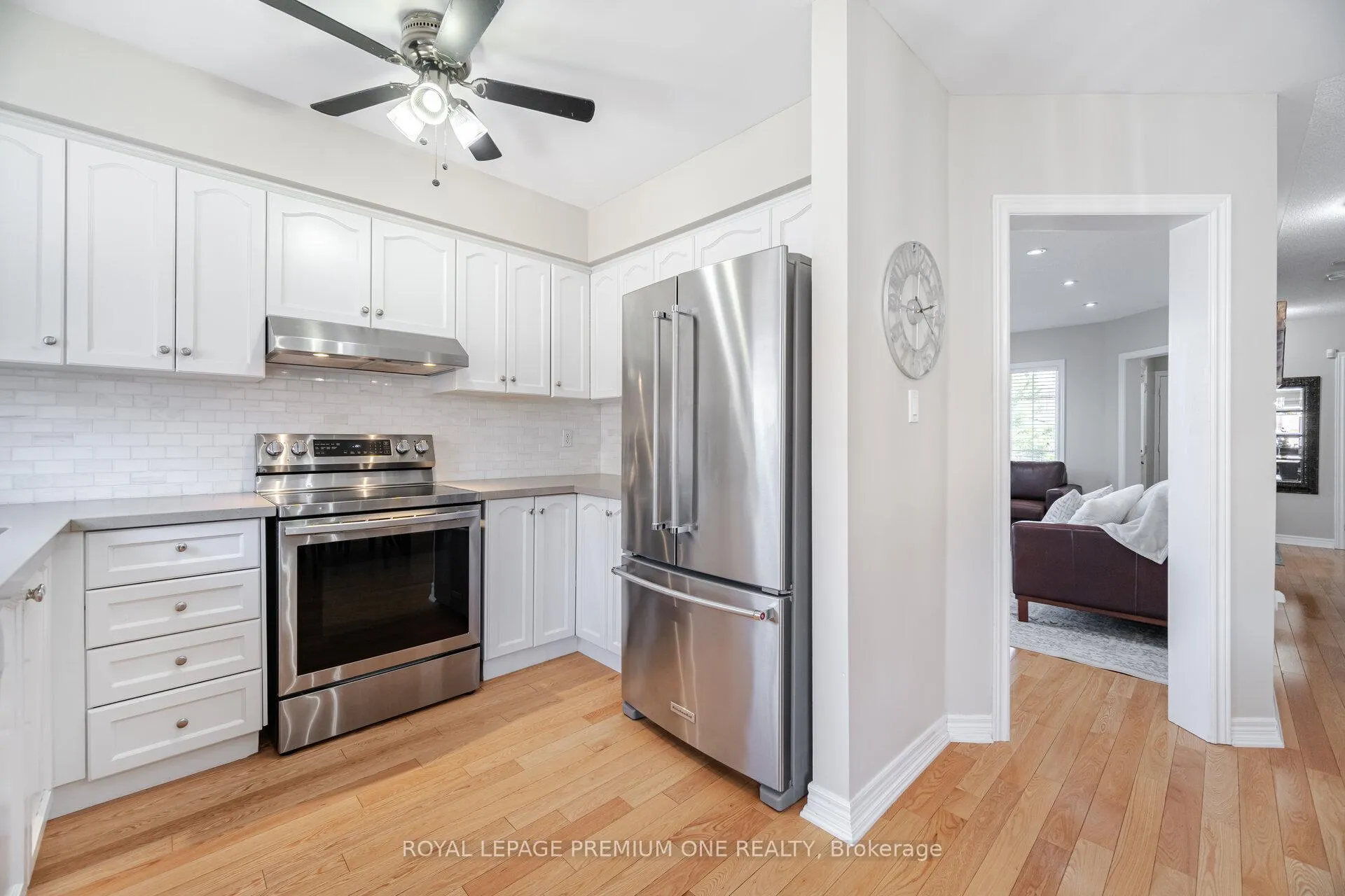 Photo 15 of 71 Archbury Circle, Caledon, Bolton East — HOMEH