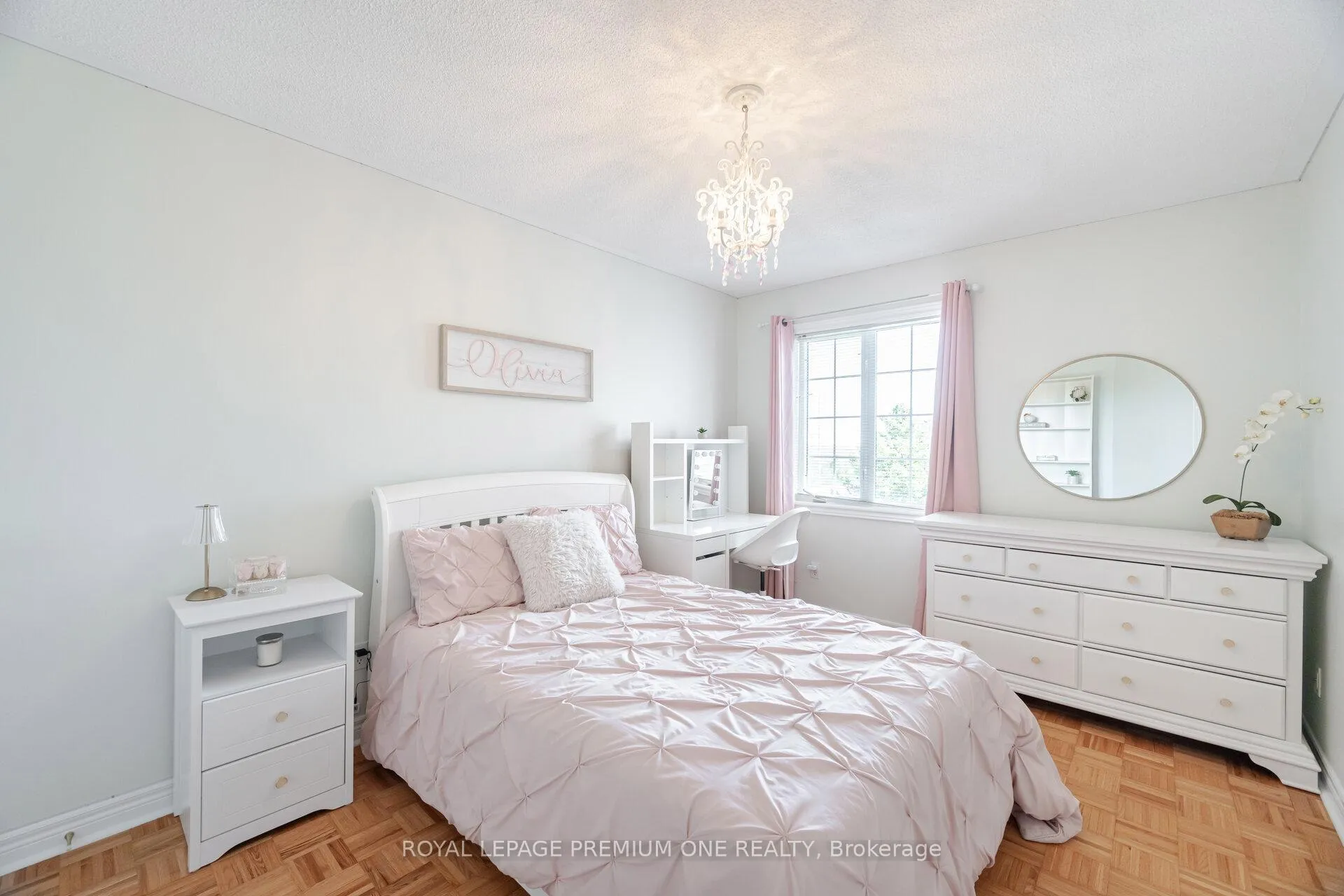 Photo 26 of 71 Archbury Circle, Caledon, Bolton East — HOMEH