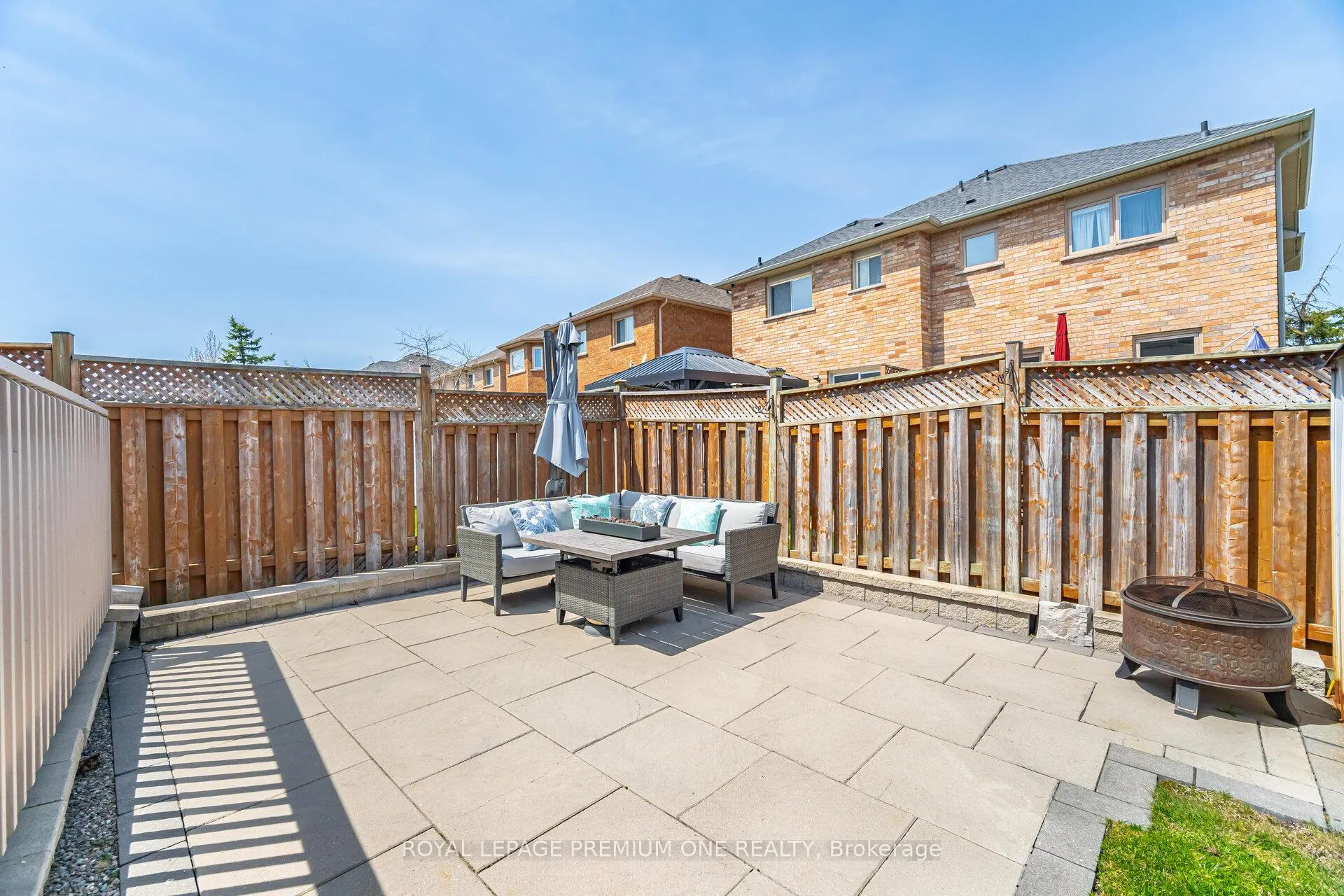 Photo 42 of 71 Archbury Circle, Caledon, Bolton East — HOMEH