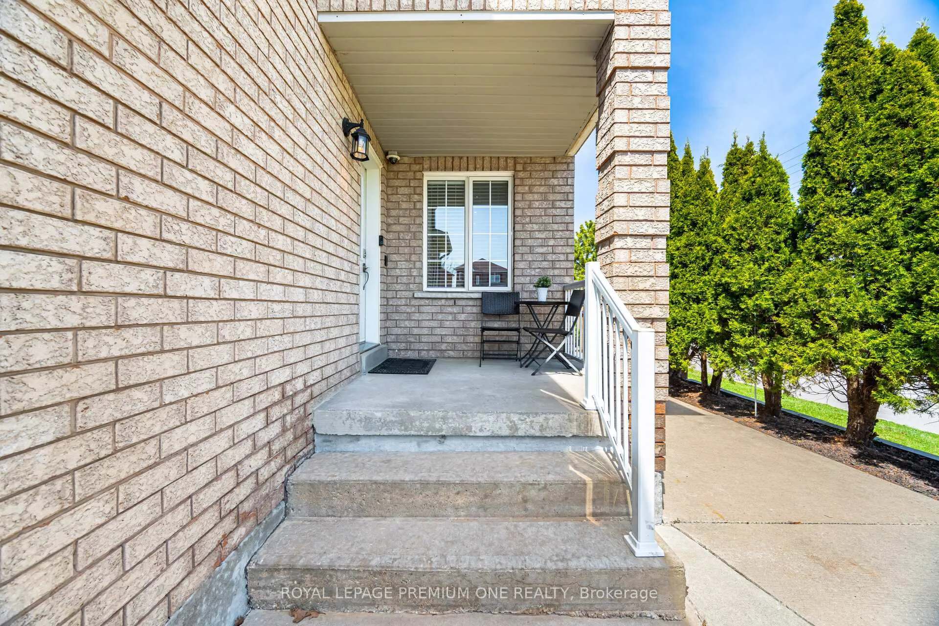 Photo 48 of 71 Archbury Circle, Caledon, Bolton East — HOMEH