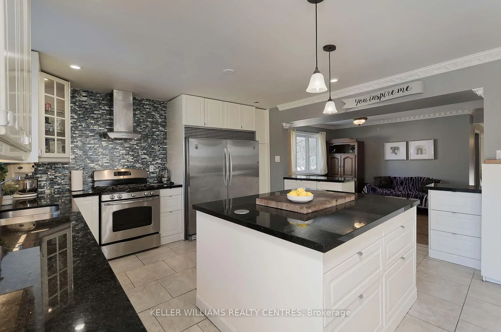 Photo 9 of 1076 Ewart Street, Innisfil, Rural Innisfil — HOMEH