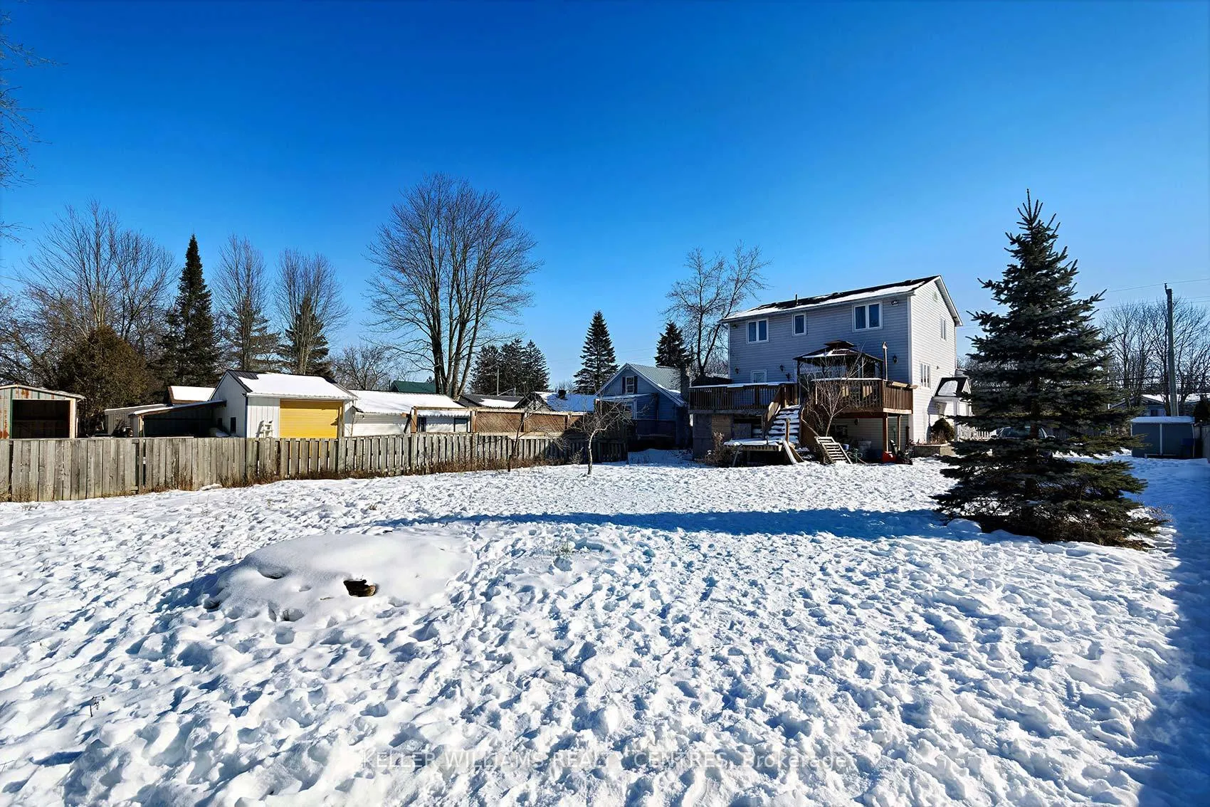 Photo 34 of 1076 Ewart Street, Innisfil, Rural Innisfil — HOMEH