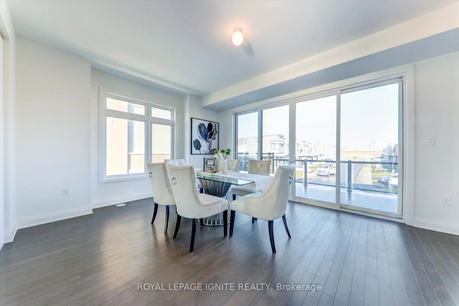 Photo 12 of 821 Port Darlington Road, Clarington, Bowmanville — HOMEH