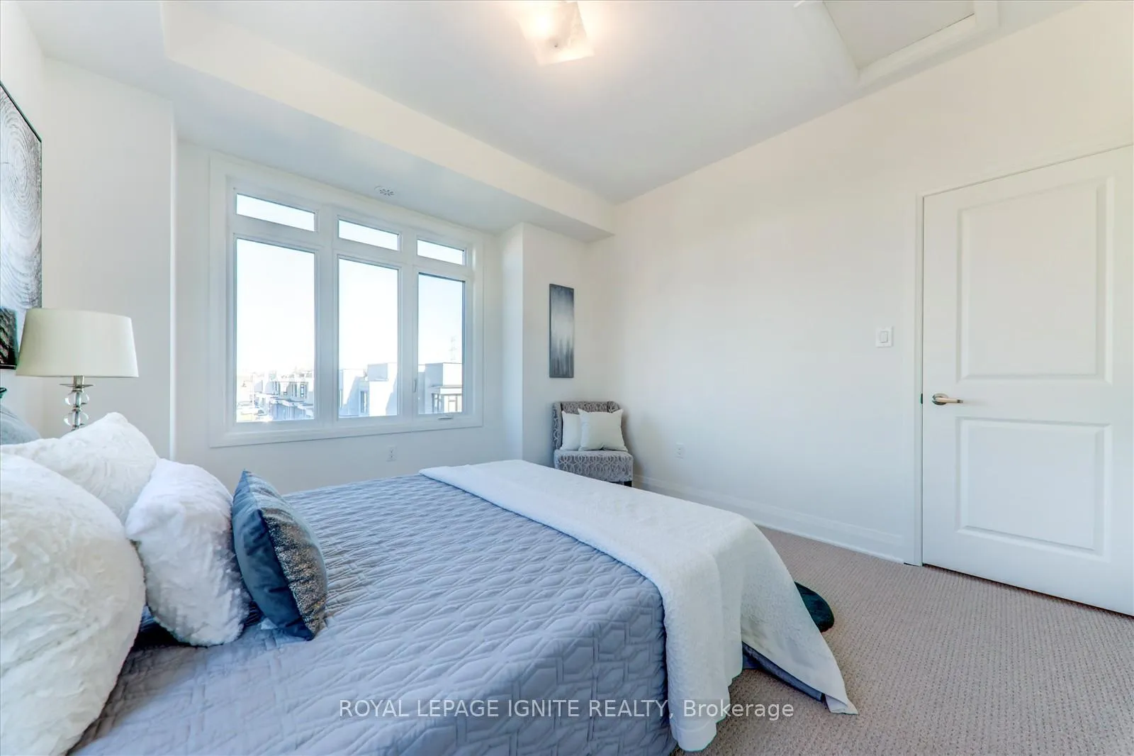 Photo 33 of 821 Port Darlington Road, Clarington, Bowmanville — HOMEH