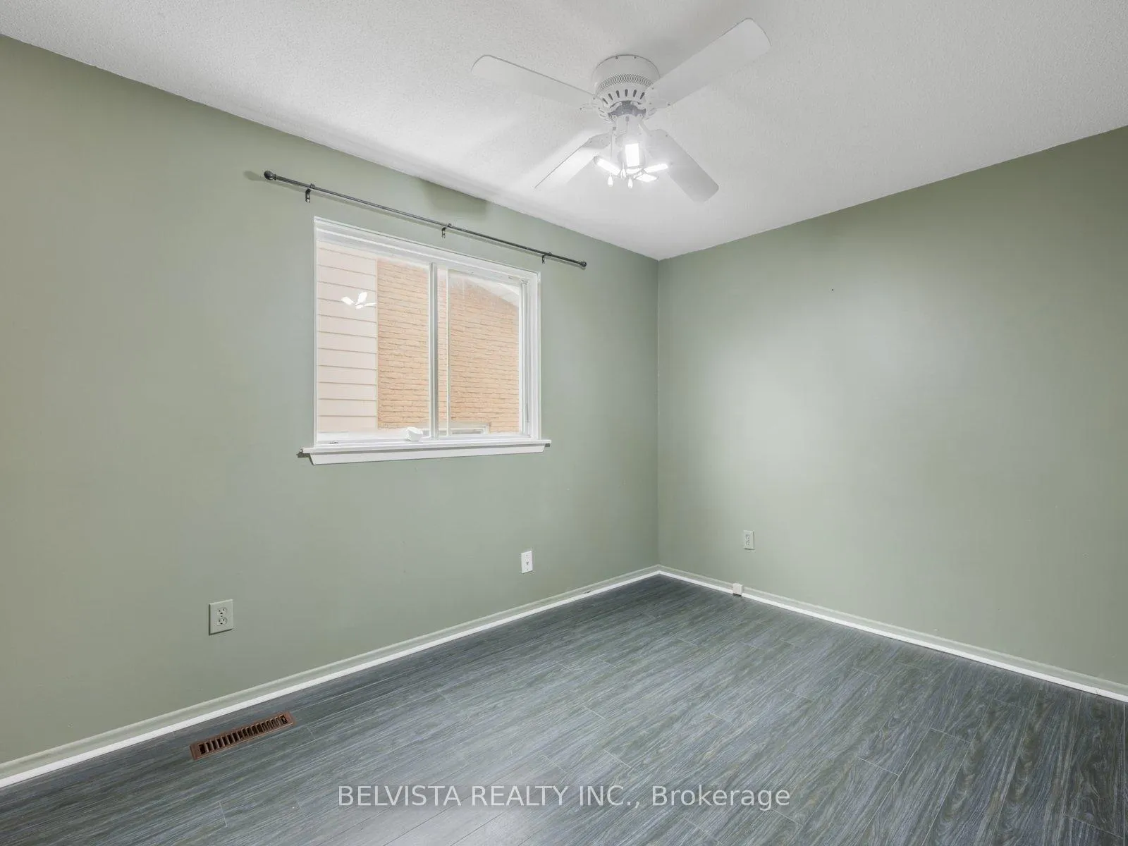 Photo 14 of 98 Guthrie Crescent, Whitby, Lynde Creek — HOMEH