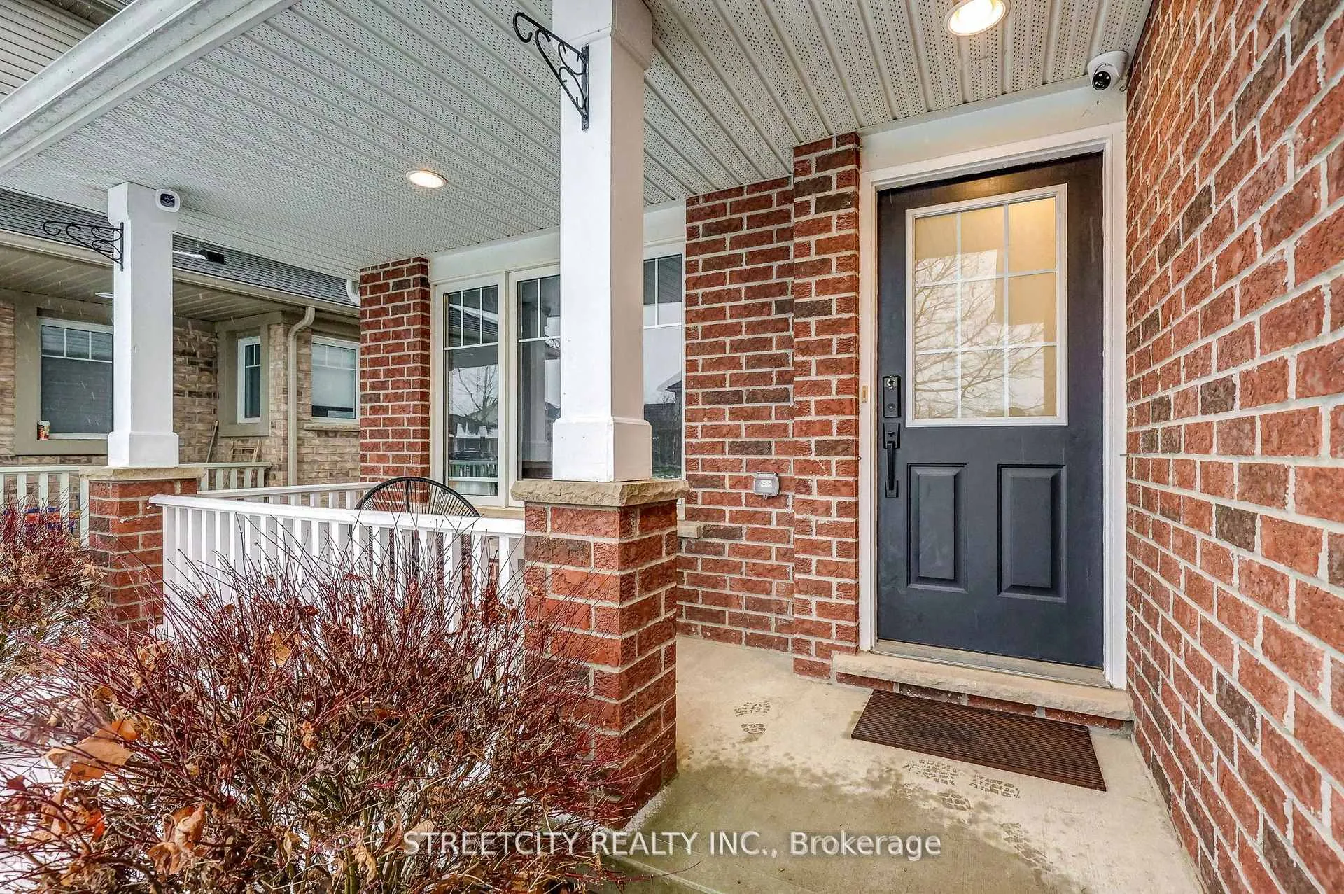Photo 2 of 105 Penhale Avenue, St. Thomas — HOMEH