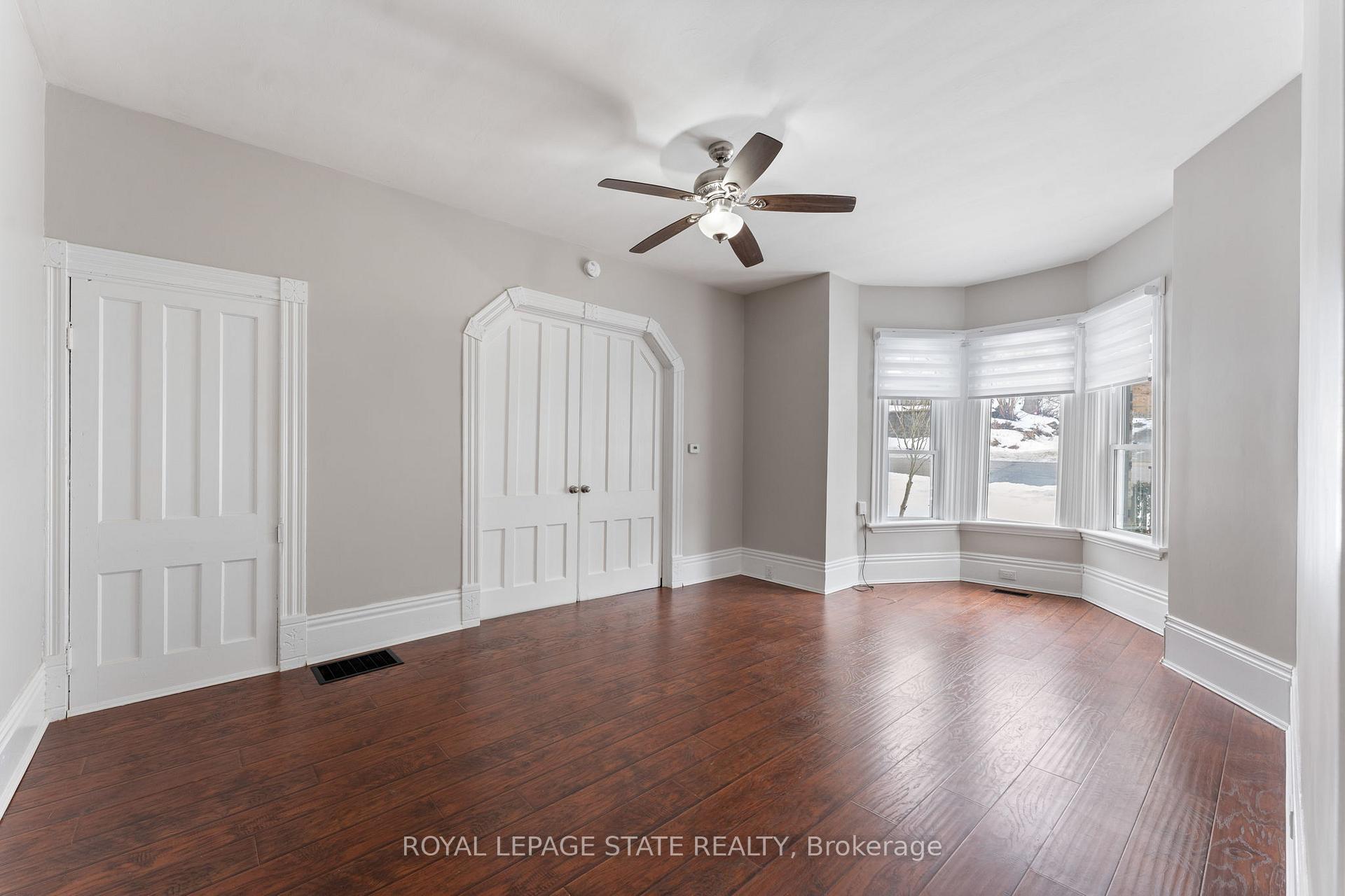 Photo 12 of 39 Niagara Street, Brant, Brantford Twp — HOMEH