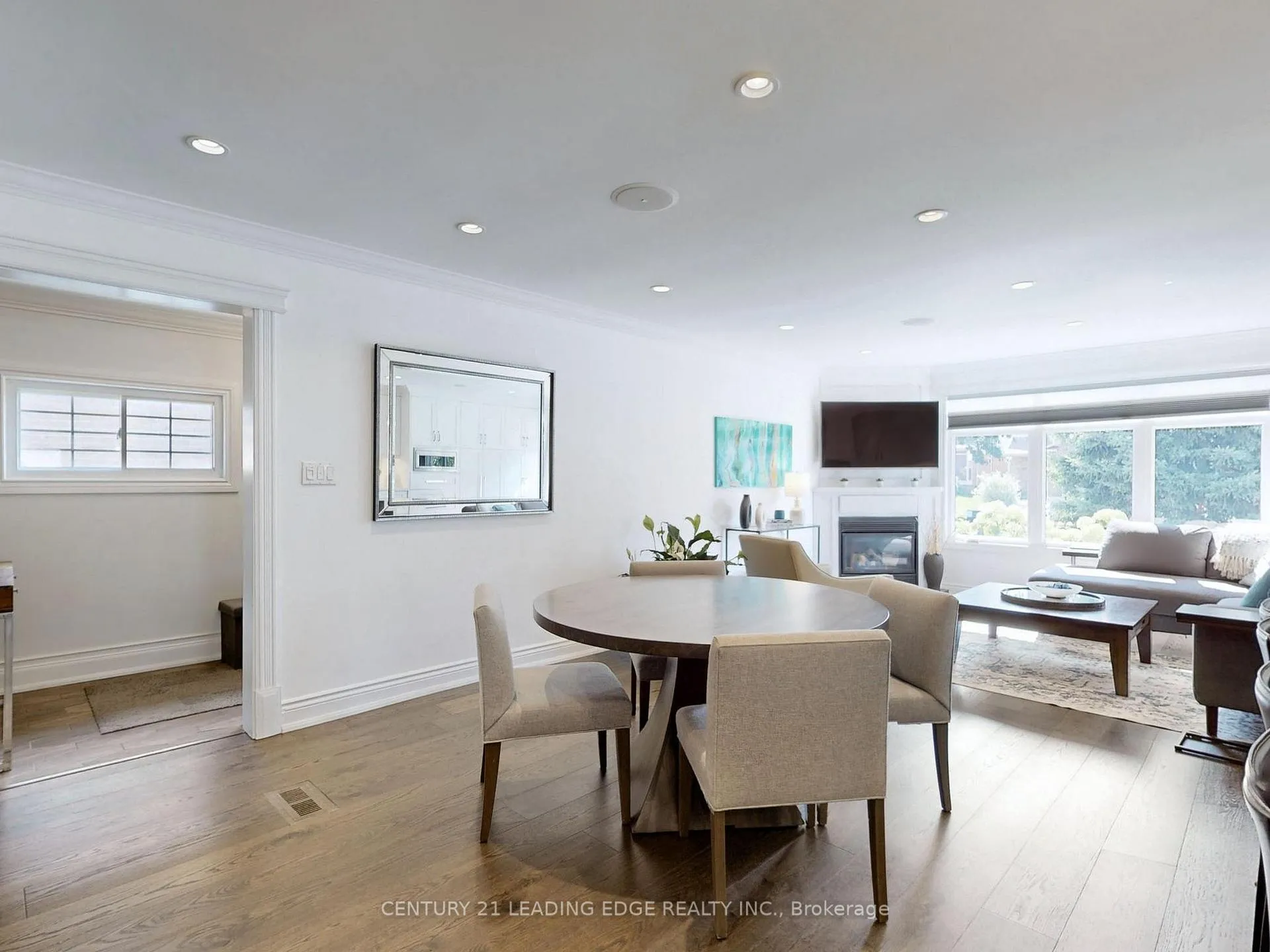 Photo 9 of 115 Walton Drive, Aurora, Aurora Village — HOMEH