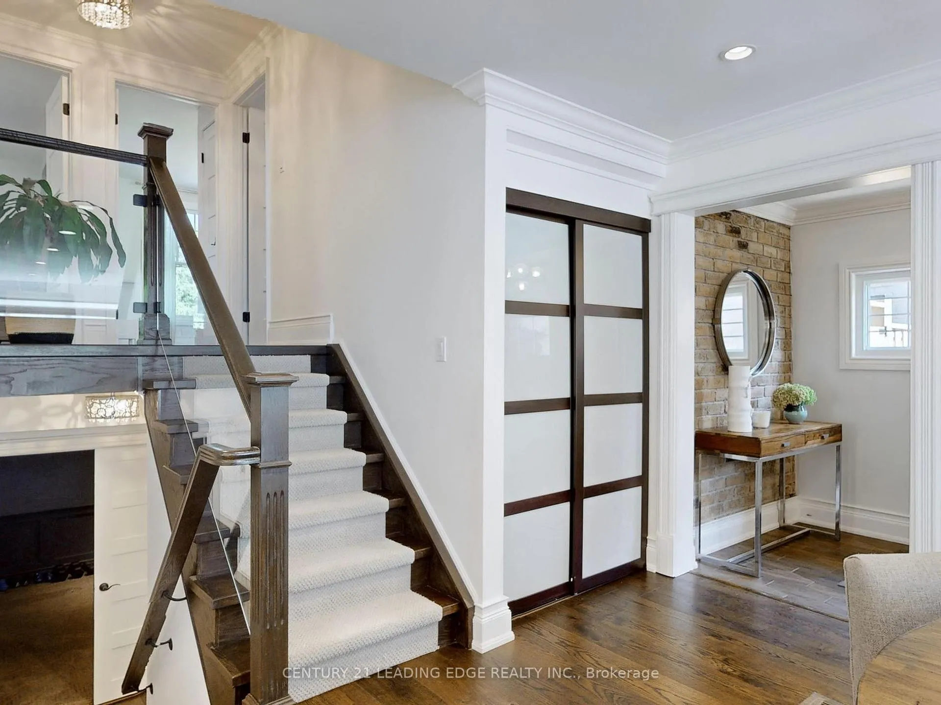Photo 18 of 115 Walton Drive, Aurora, Aurora Village — HOMEH