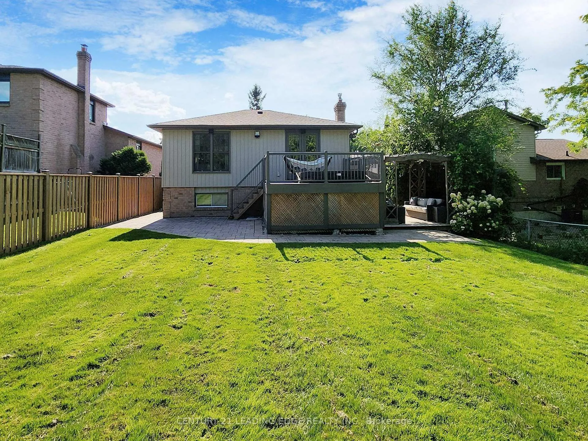 Photo 41 of 115 Walton Drive, Aurora, Aurora Village — HOMEH