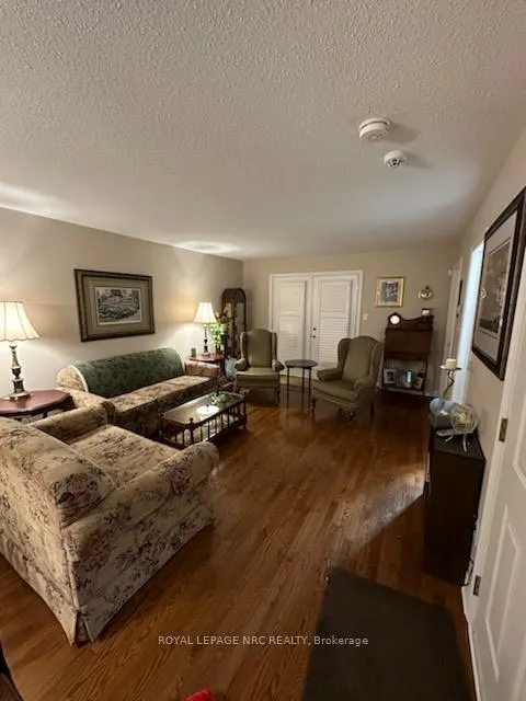 Photo 5 of Unit 2, 10 Pine Street N, Thorold, Thorold Downtown — HOMEH