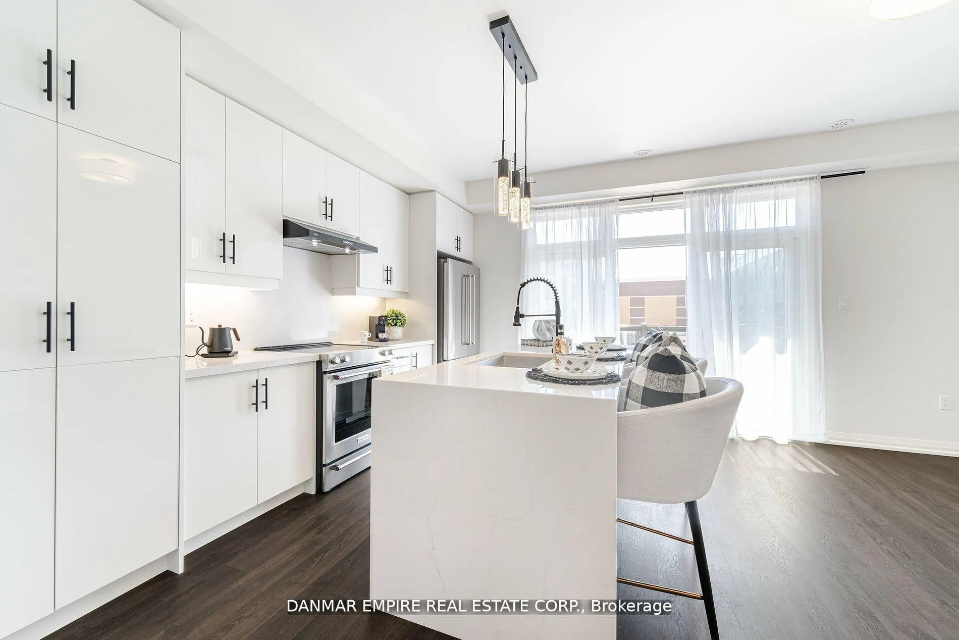 Photo 13 of 75 George Kirby Street, Vaughan, Patterson — HOMEH