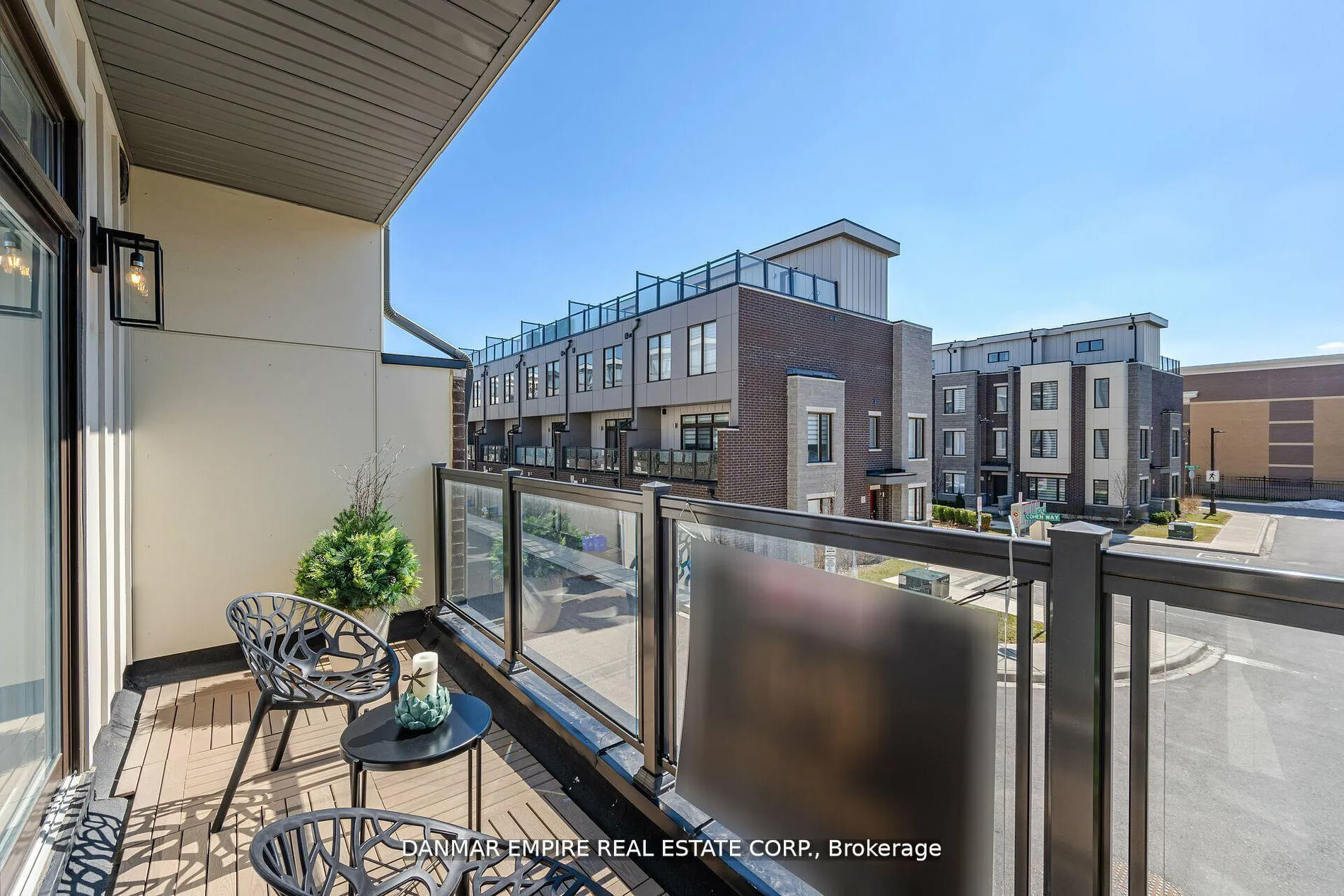 Photo 17 of 75 George Kirby Street, Vaughan, Patterson — HOMEH