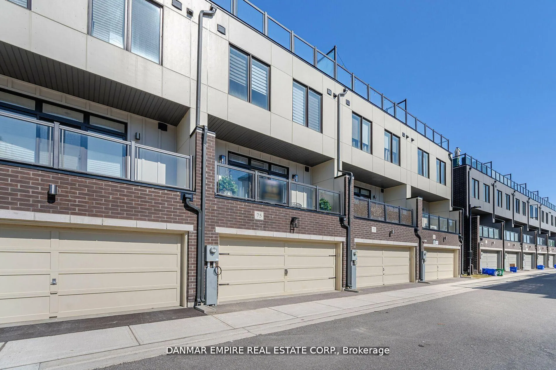 Photo 38 of 75 George Kirby Street, Vaughan, Patterson — HOMEH