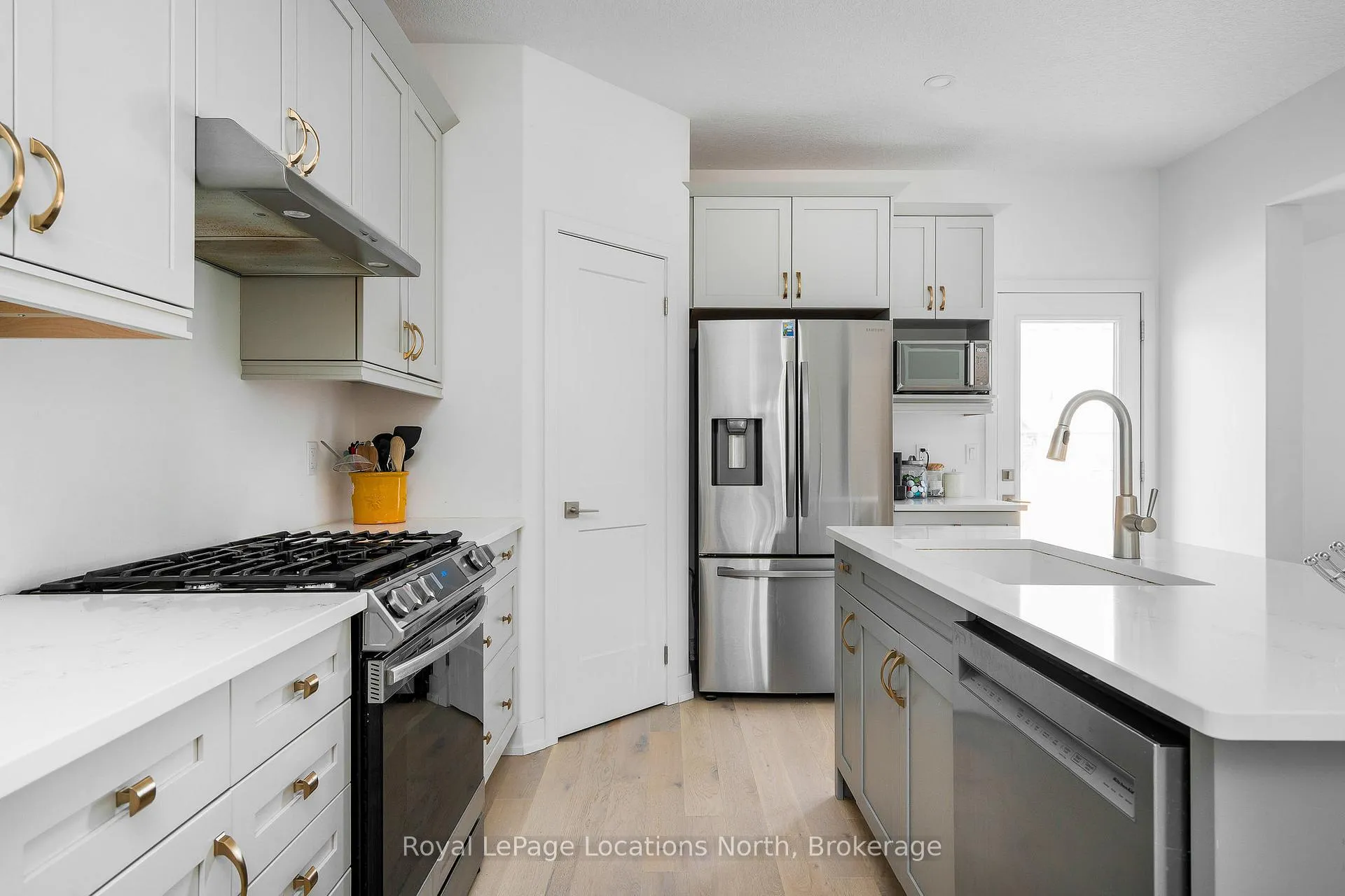 Photo 8 of 64 Maidens Crescent, Collingwood — HOMEH