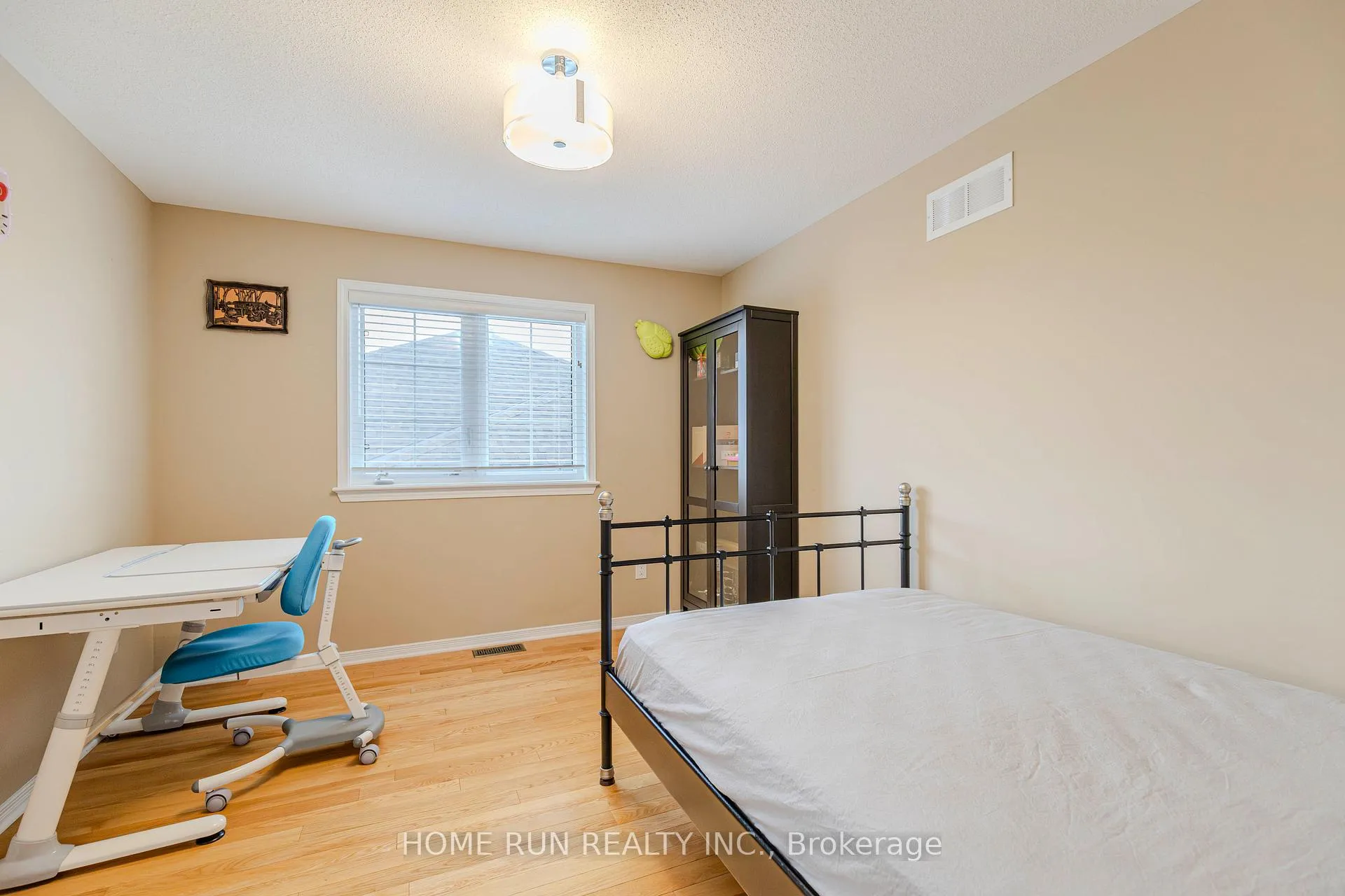 Photo 20 of 828 Kilbirnie Drive, Ottawa, Barrhaven - Stonebridge — HOMEH