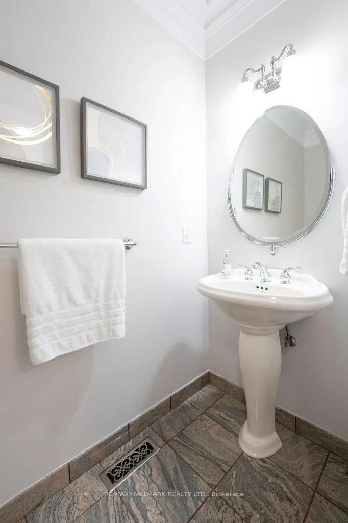 Photo 18 of 24 Harper Hill Road, Markham, Angus Glen — HOMEH