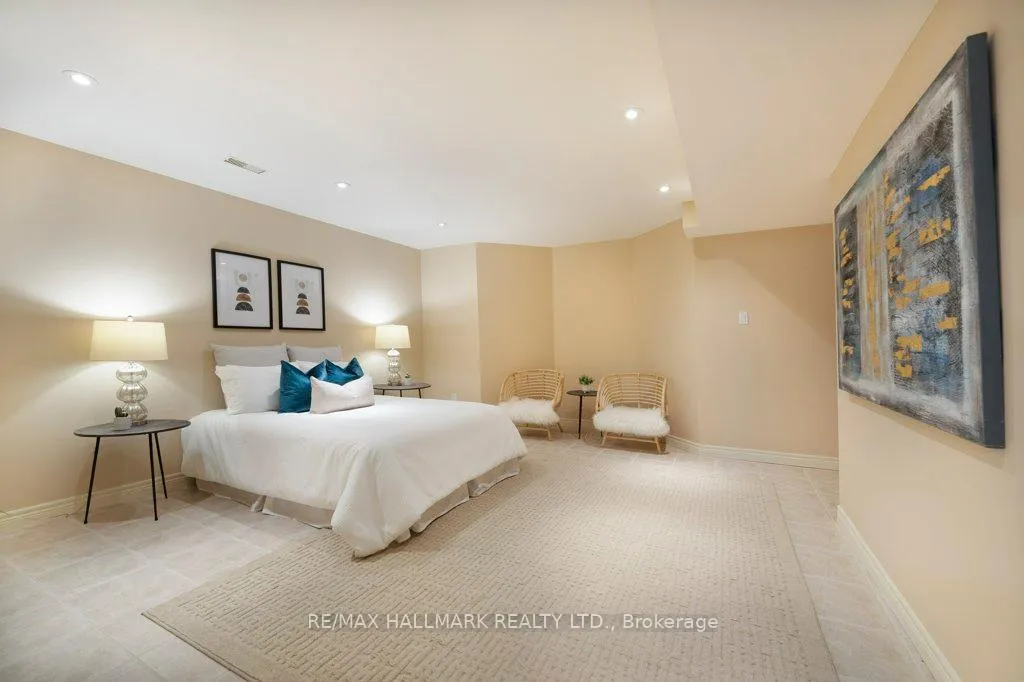 Photo 21 of 24 Harper Hill Road, Markham, Angus Glen — HOMEH