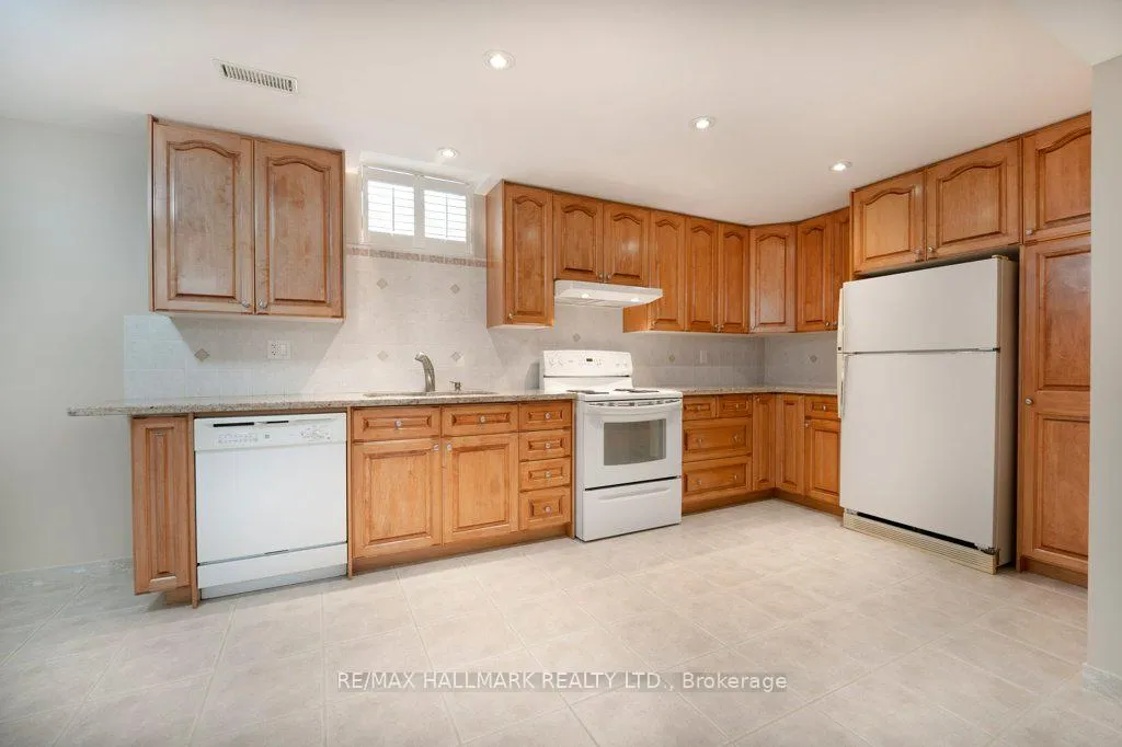 Photo 23 of 24 Harper Hill Road, Markham, Angus Glen — HOMEH