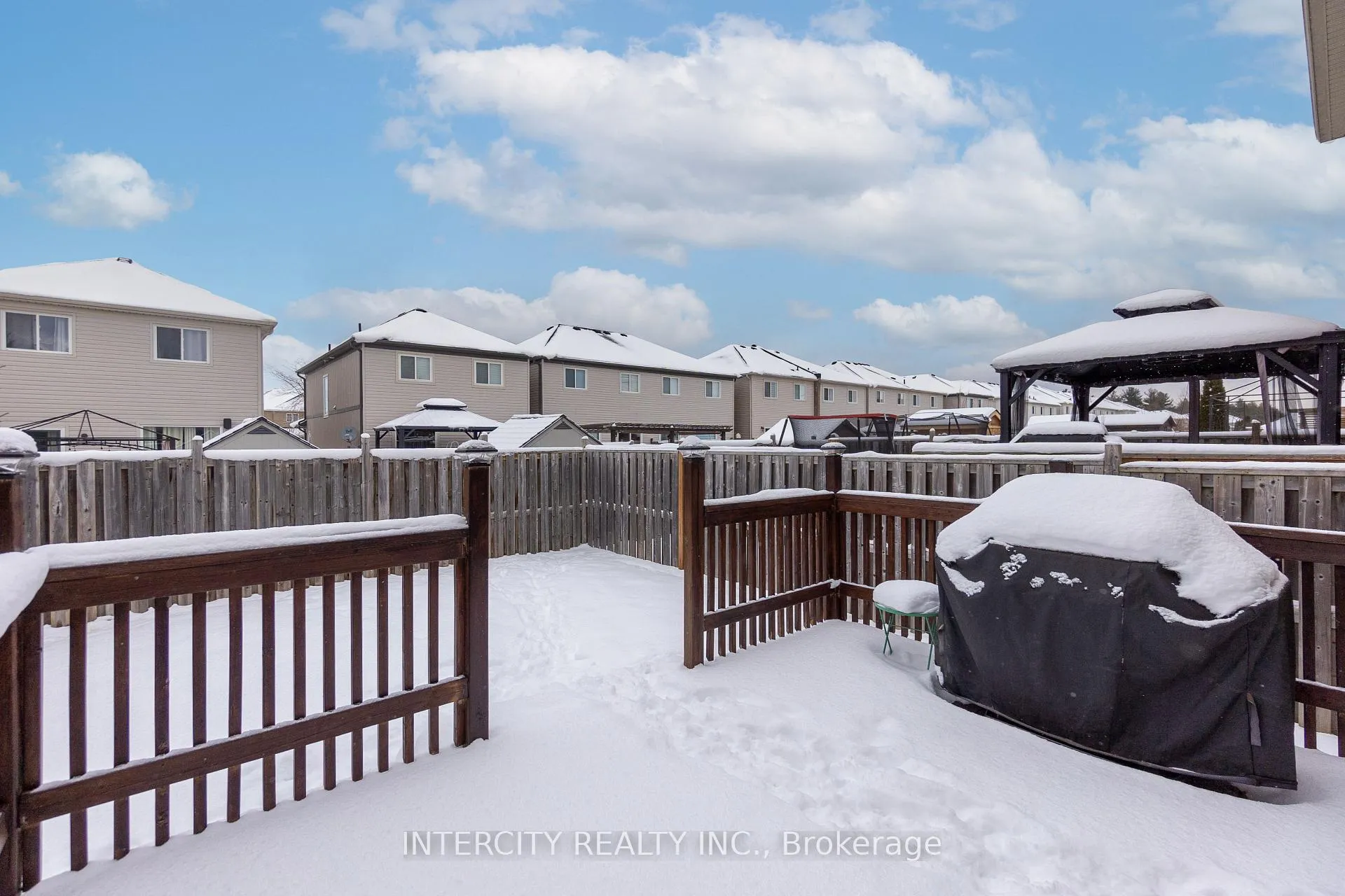 Photo 26 of 177 Banting Crescent, Essa, Angus — HOMEH