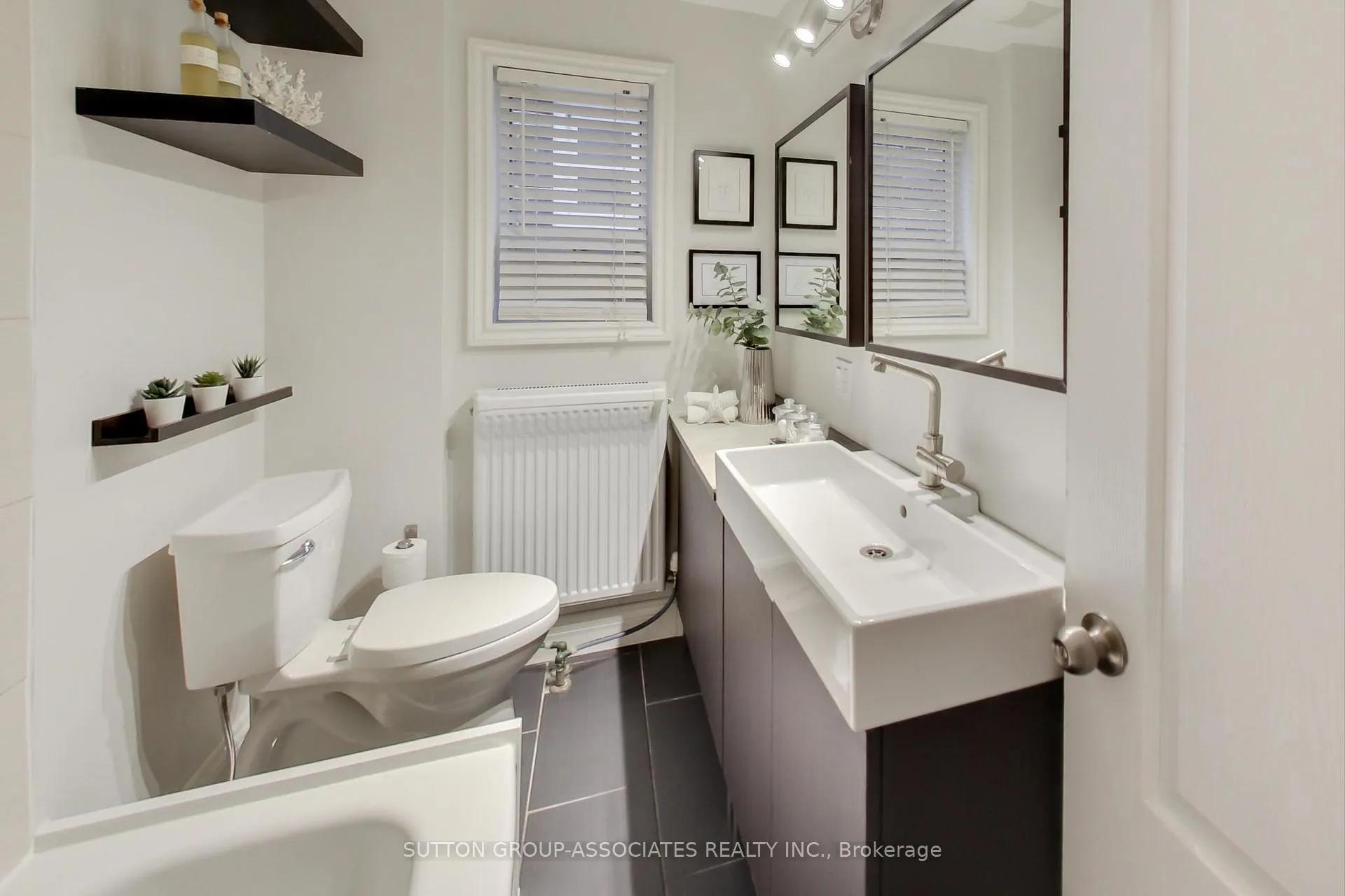 Photo 15 of 315 Atlas Avenue, Toronto, Oakwood Village — HOMEH
