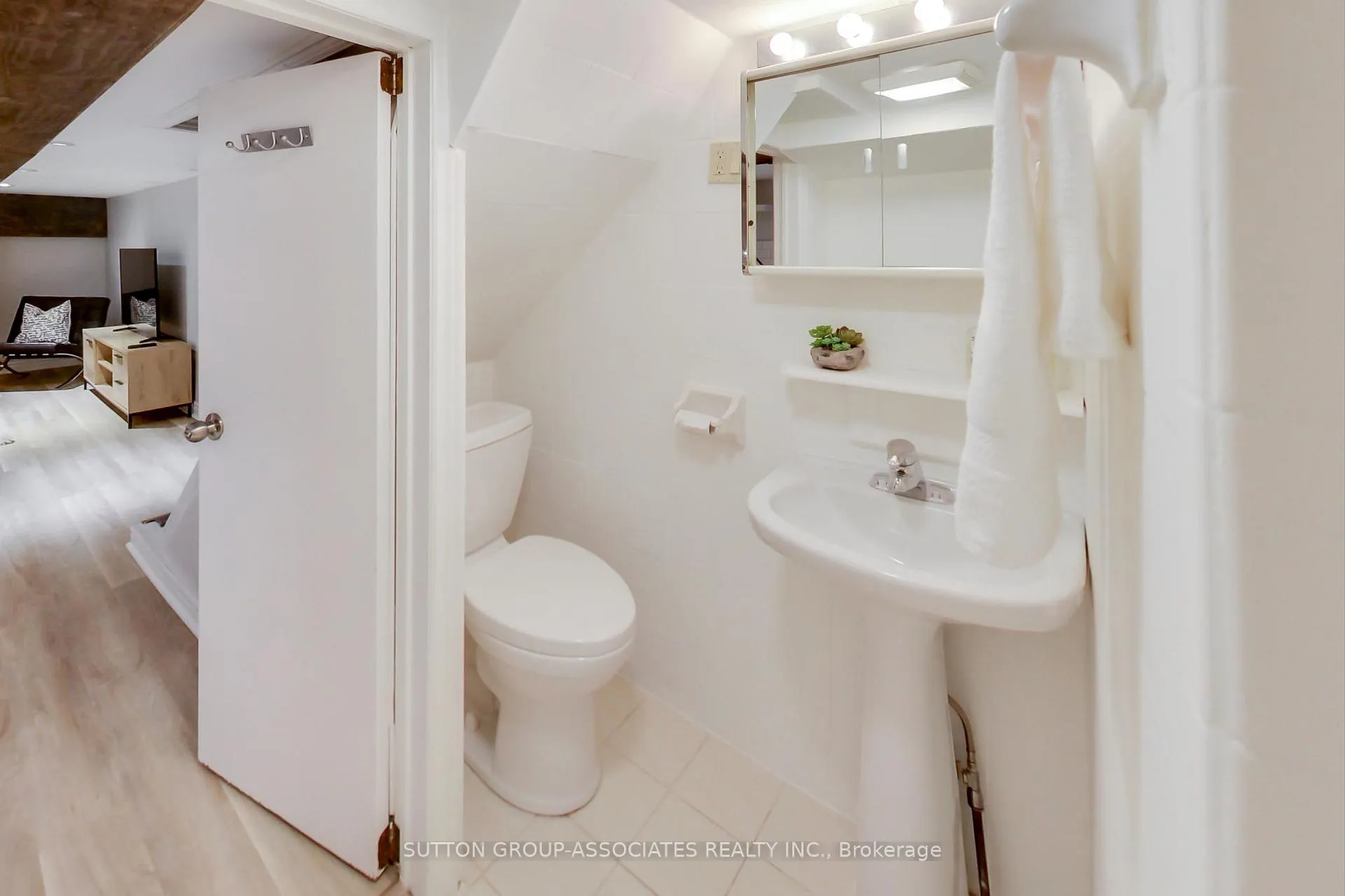 Photo 25 of 315 Atlas Avenue, Toronto, Oakwood Village — HOMEH