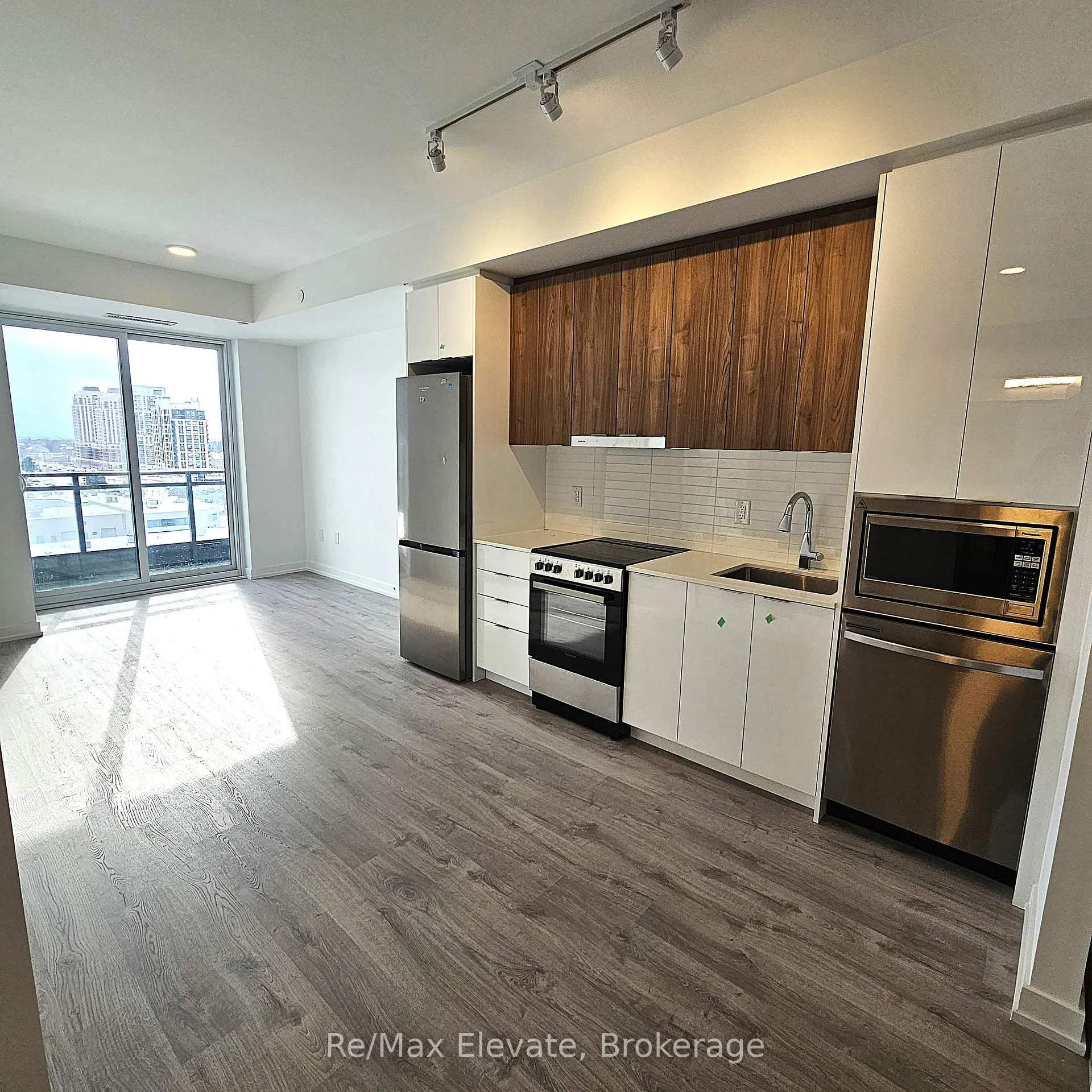 Photo 4 of Unit B808, 9781 Markham Road, Markham, Greensborough — HOMEH