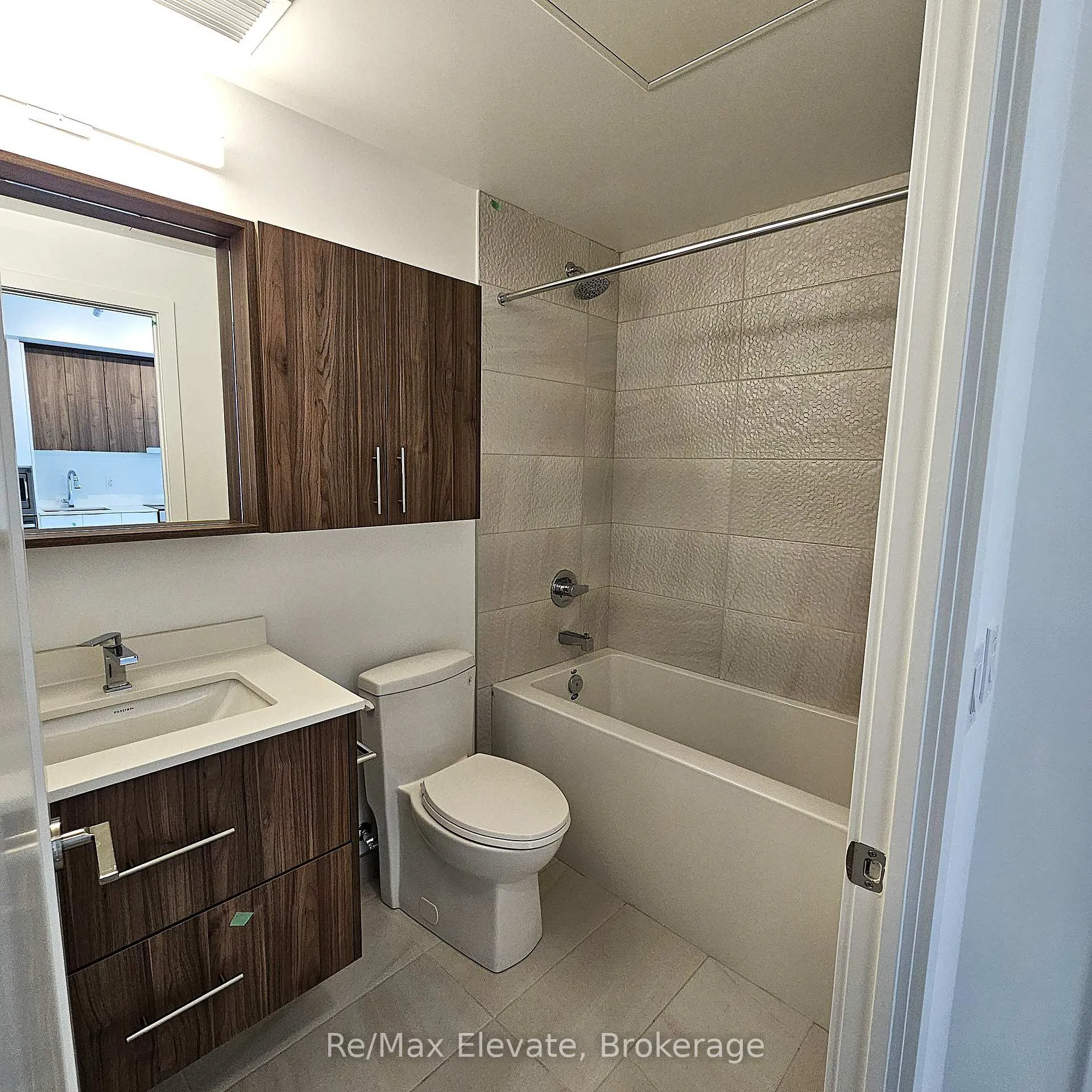 Photo 7 of Unit B808, 9781 Markham Road, Markham, Greensborough — HOMEH