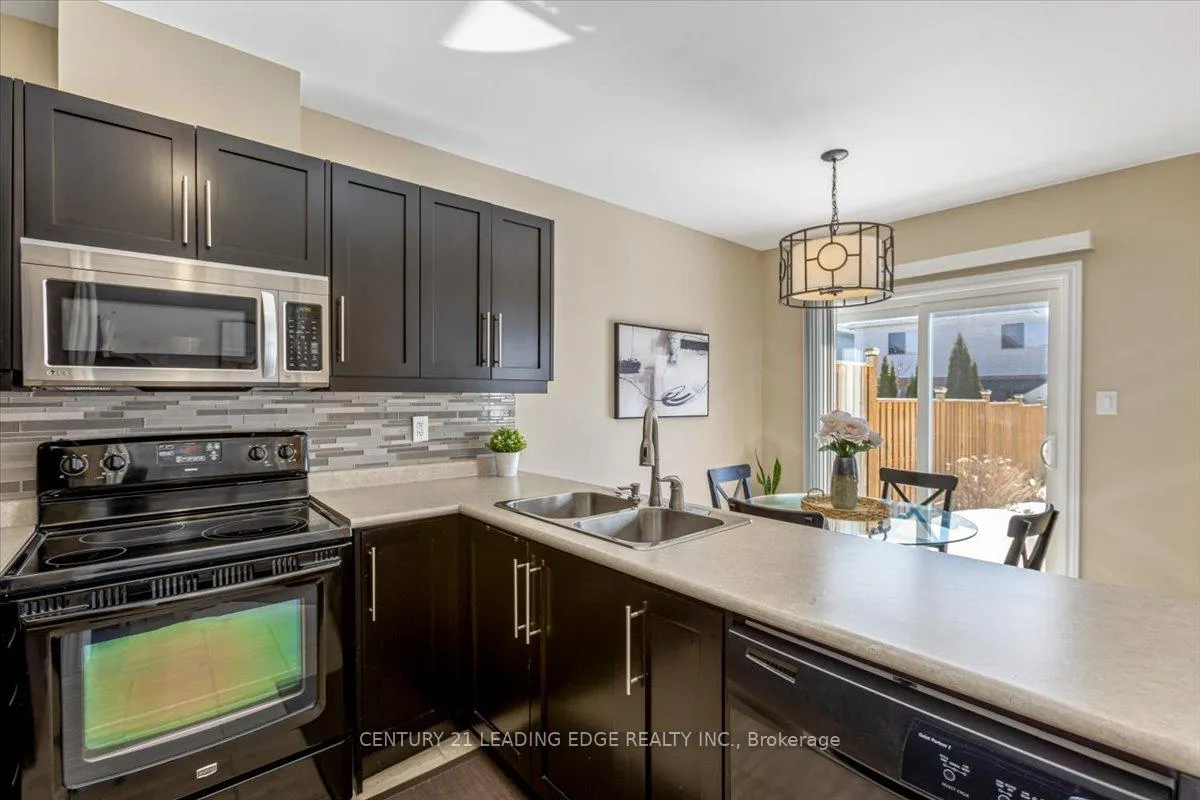 Photo 14 of 88 Stonemount Crescent, Essa, Angus — HOMEH