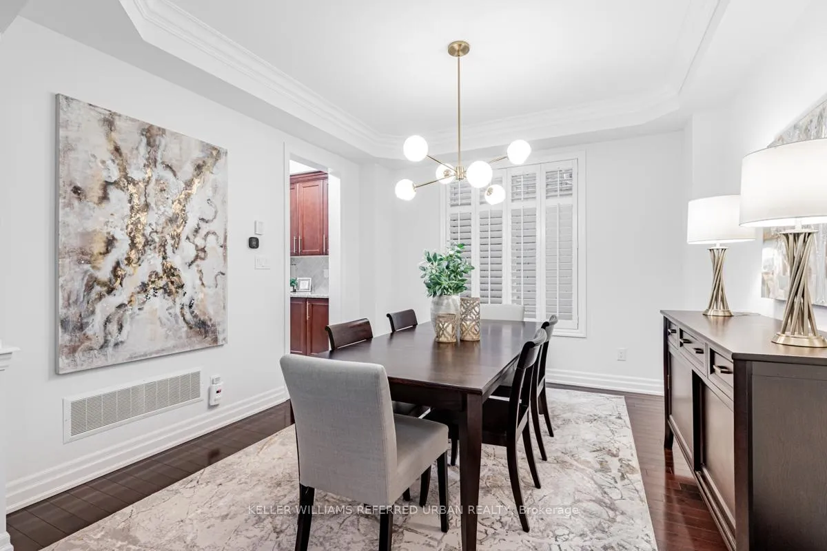 Photo 5 of 56 Robert Berry Crescent, King, King City — HOMEH