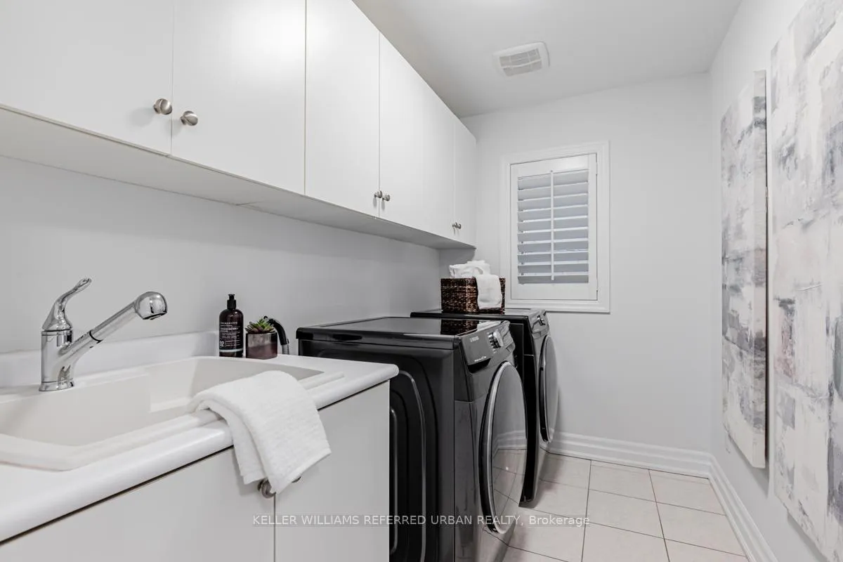 Photo 23 of 56 Robert Berry Crescent, King, King City — HOMEH