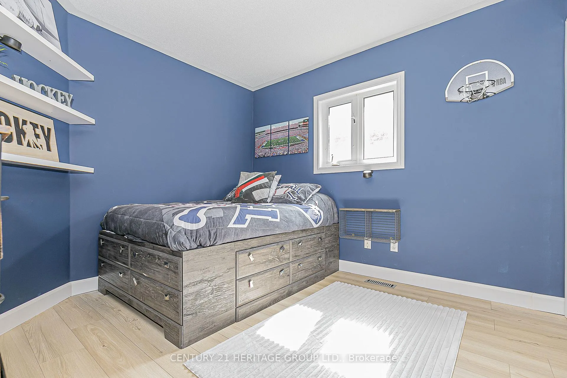 Photo 20 of 112 Herrema Boulevard, Uxbridge — HOMEH