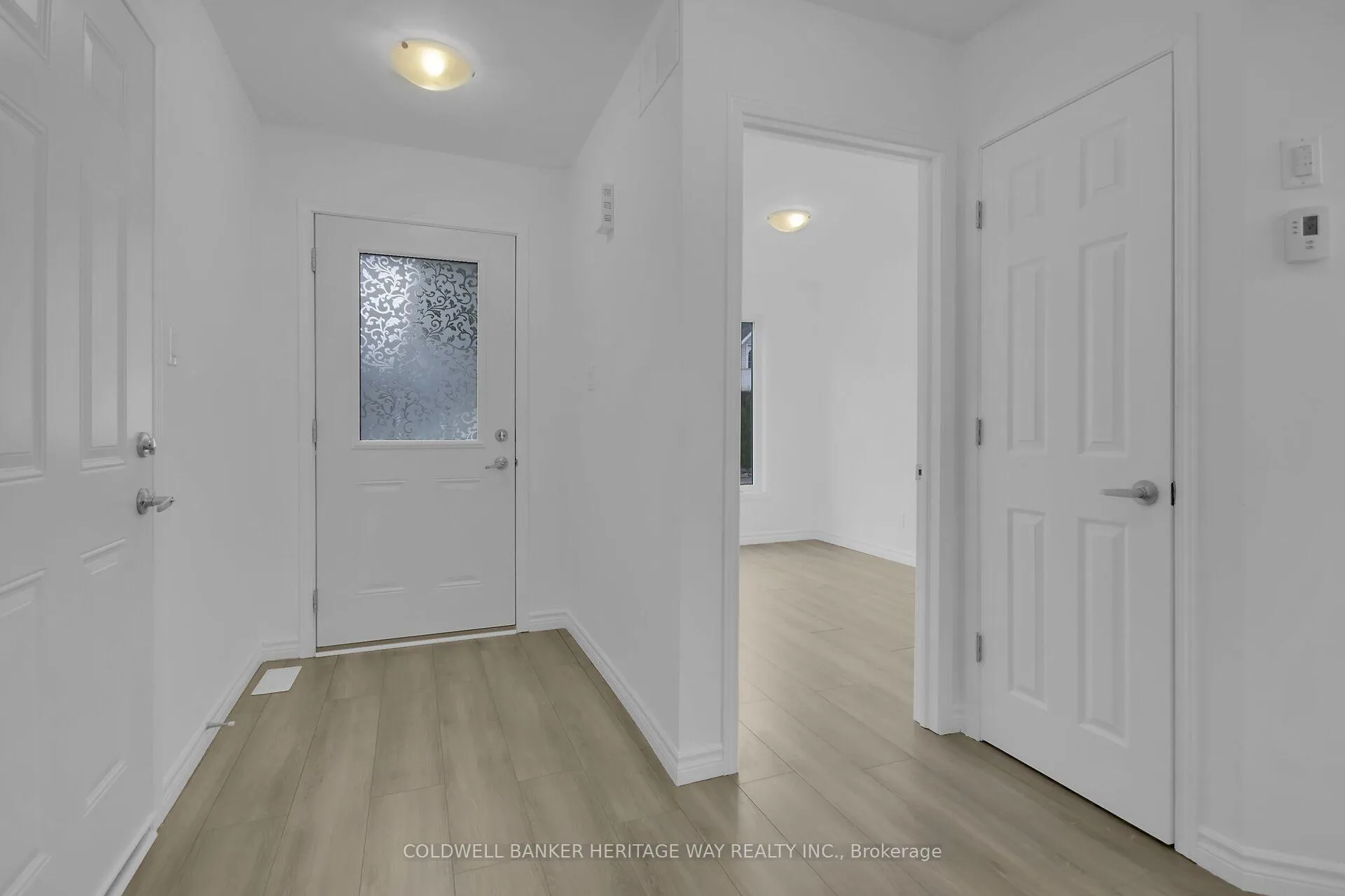Photo 5 of 92 Frank Street, Carleton Place — HOMEH
