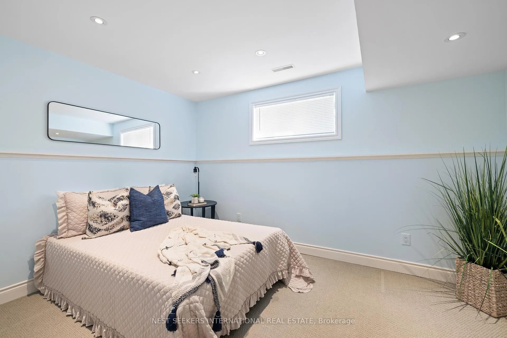 Photo 23 of 1097 Corrie Street, Innisfil, Alcona — HOMEH