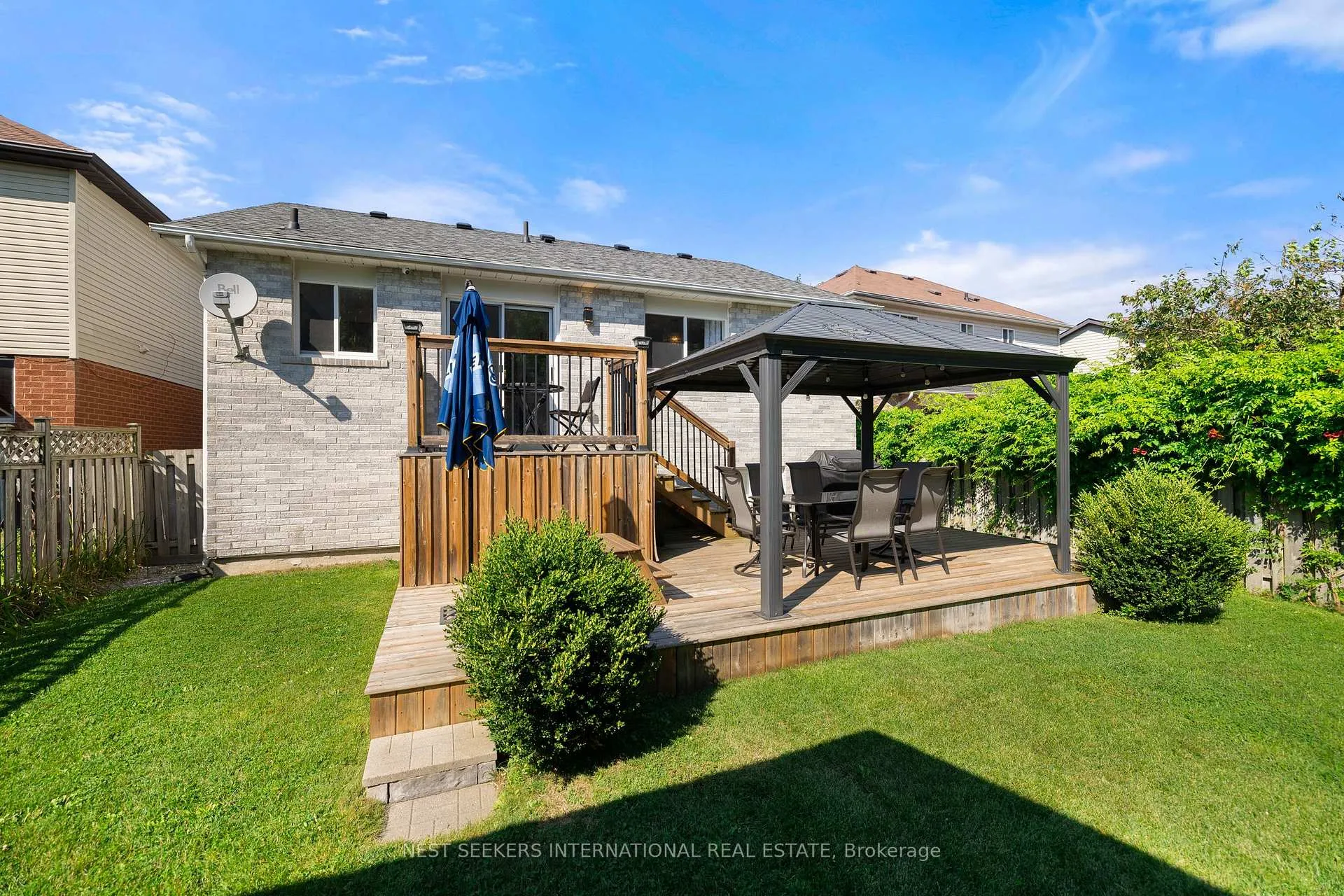 Photo 32 of 1097 Corrie Street, Innisfil, Alcona — HOMEH