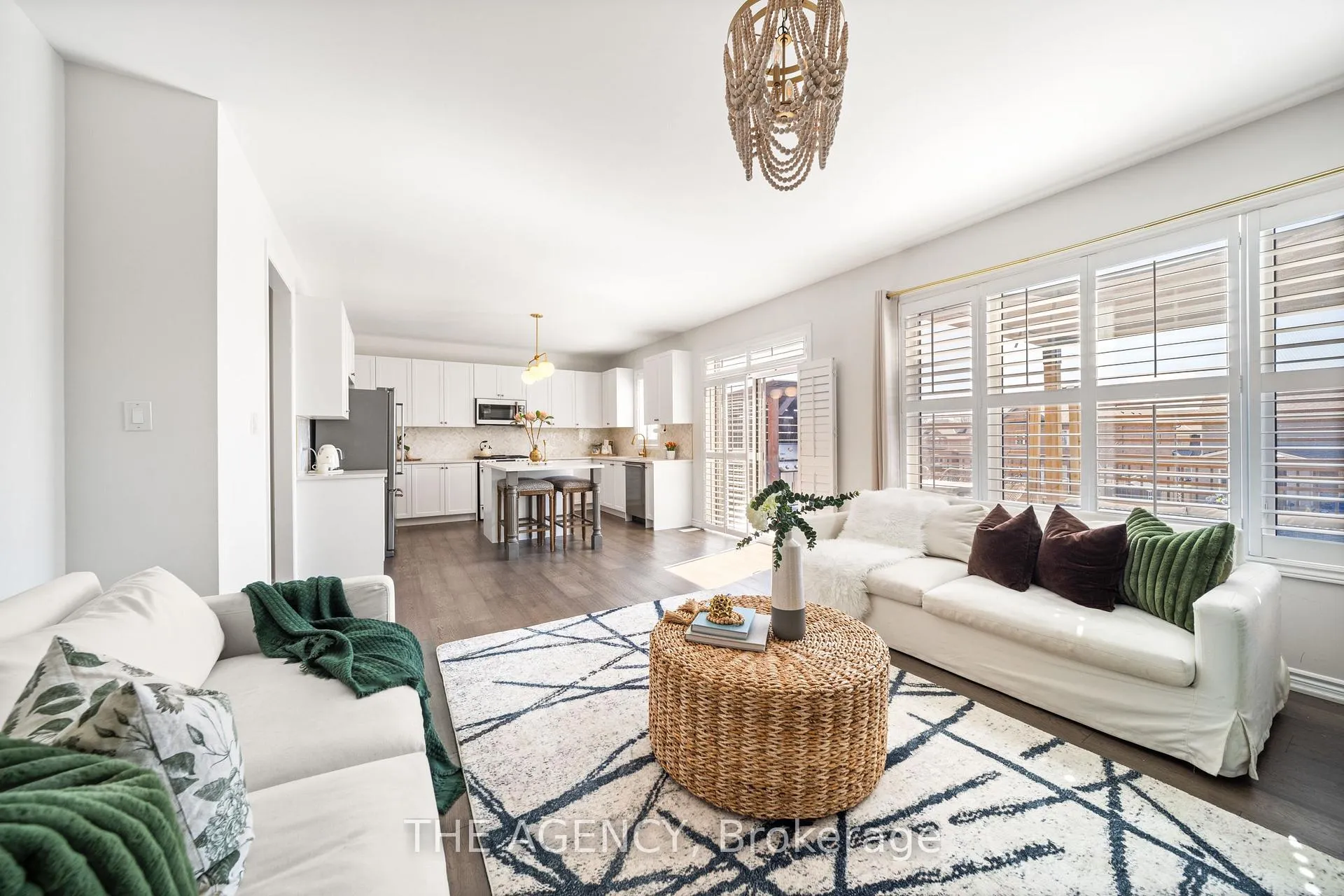 Photo 12 of 4 Samuel Crescent, Springwater, Centre Vespra — HOMEH