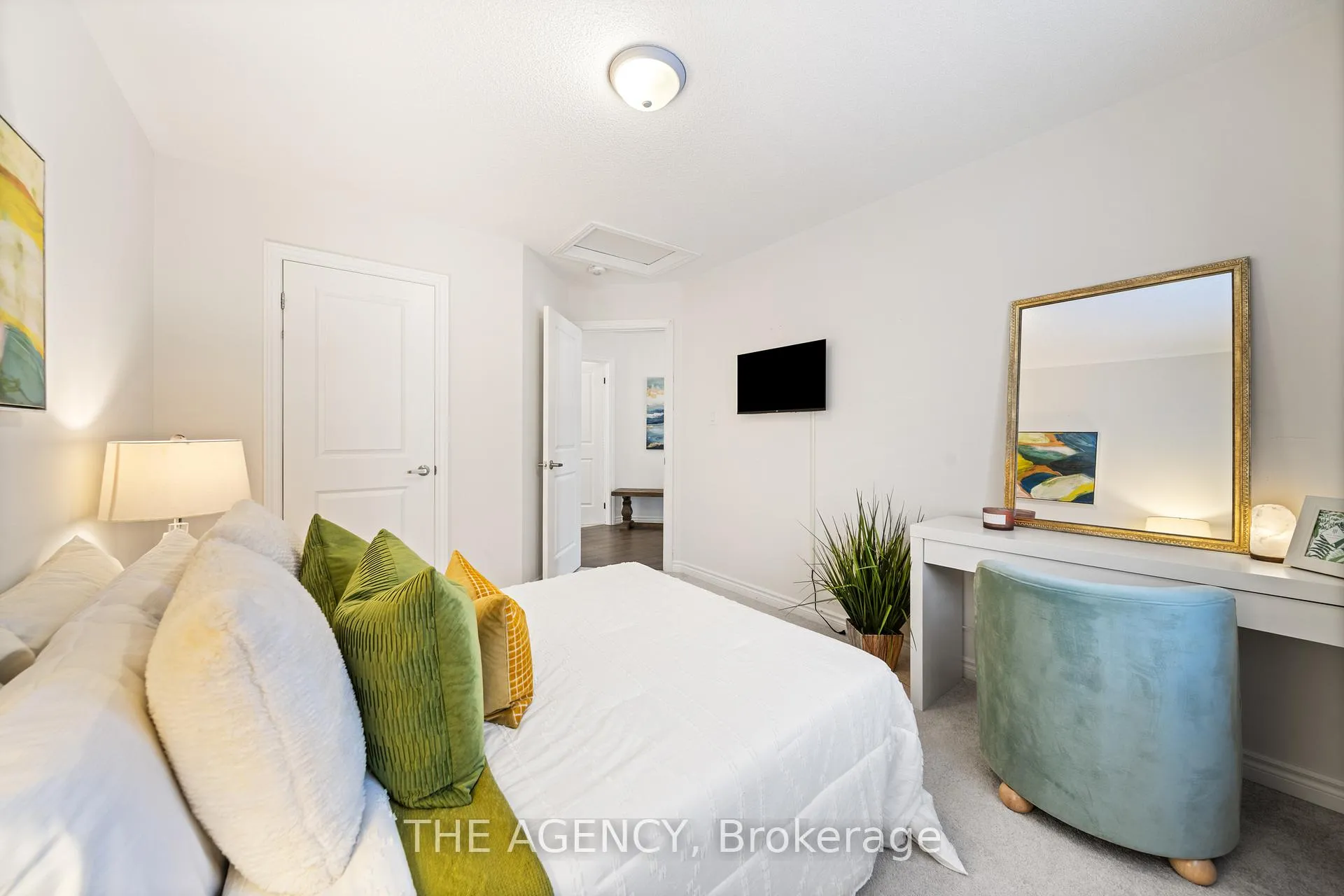 Photo 22 of 4 Samuel Crescent, Springwater, Centre Vespra — HOMEH