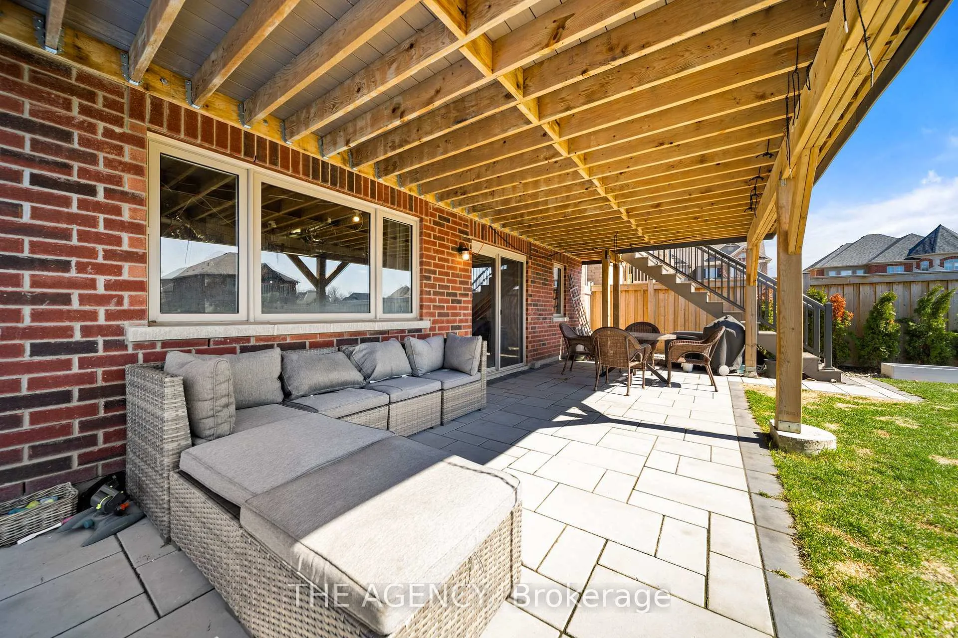 Photo 42 of 4 Samuel Crescent, Springwater, Centre Vespra — HOMEH