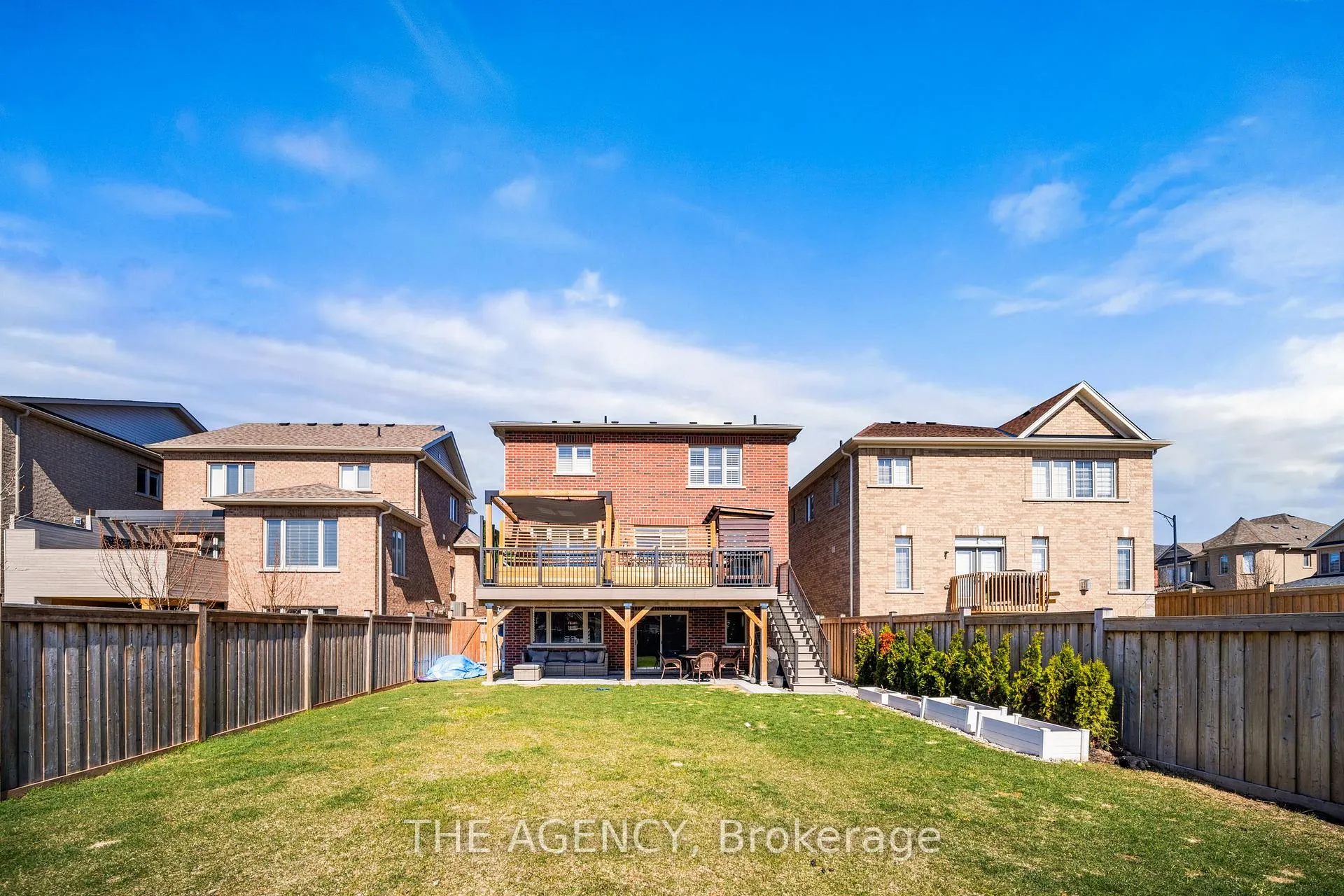 Photo 43 of 4 Samuel Crescent, Springwater, Centre Vespra — HOMEH