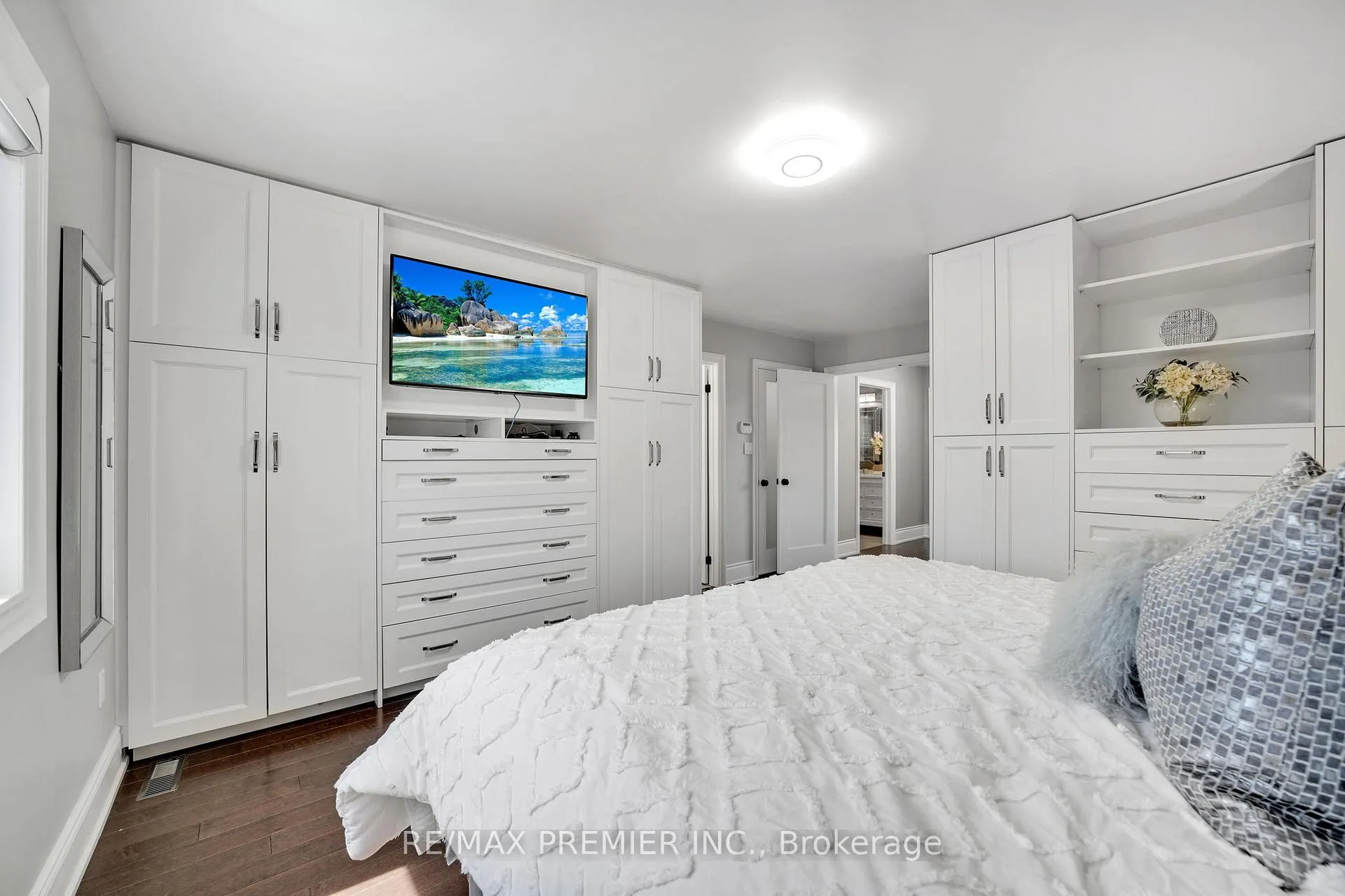 Photo 20 of 39 Vireo Way, Vaughan, Vellore Village — HOMEH