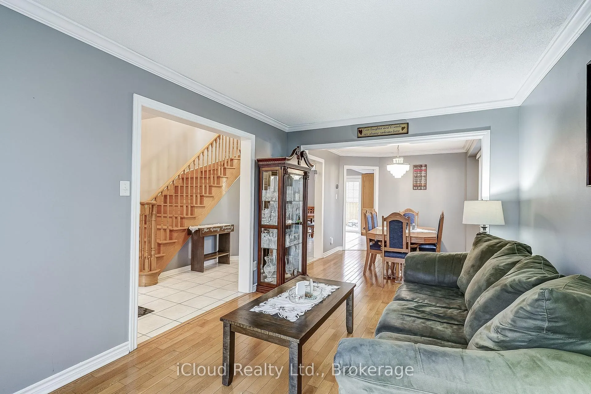 Photo 7 of 9 Timothy Lane S, Barrie, Holly — HOMEH