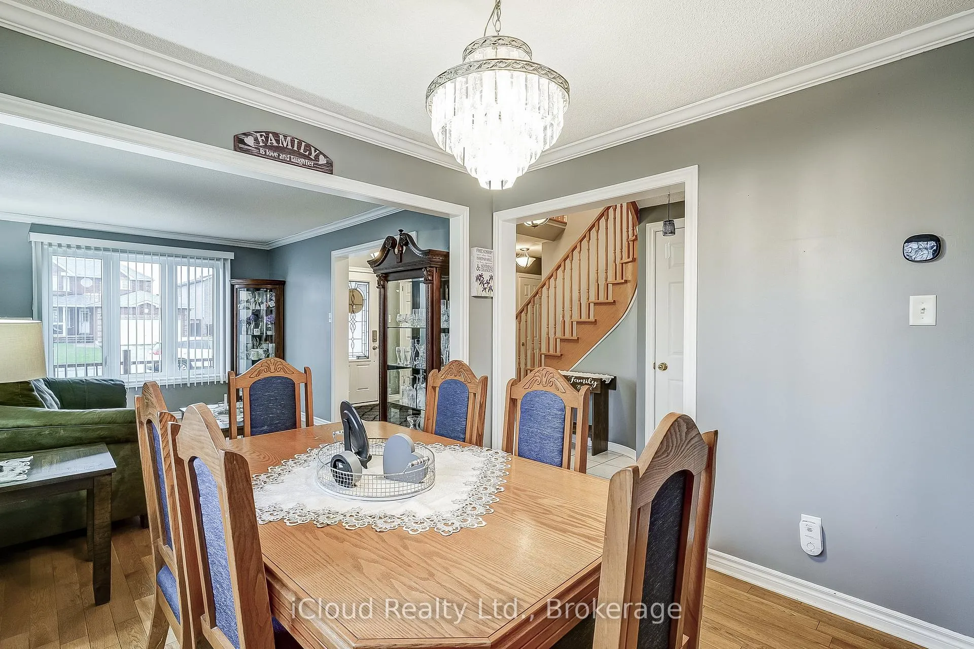 Photo 11 of 9 Timothy Lane S, Barrie, Holly — HOMEH