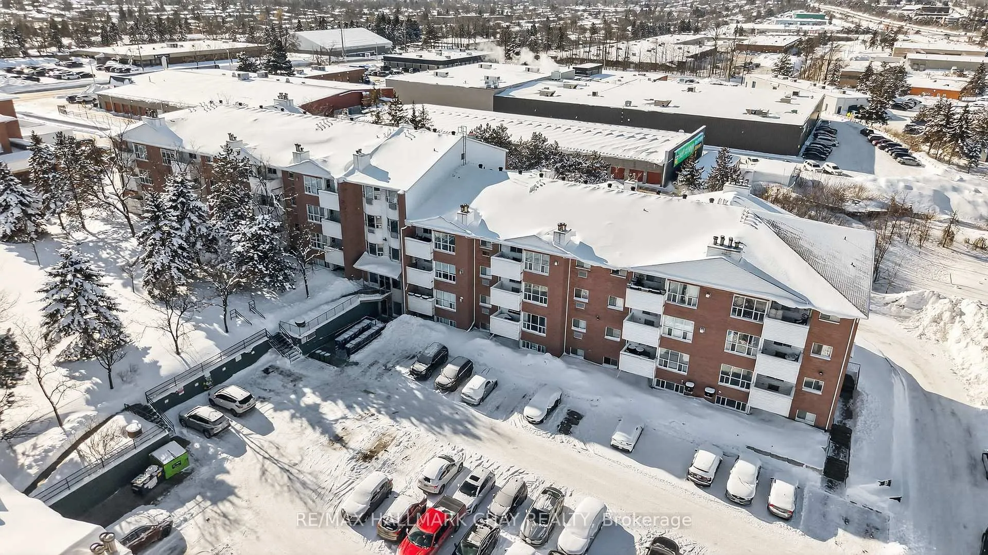 Front of Unit 309, 120 Bell Farm Road