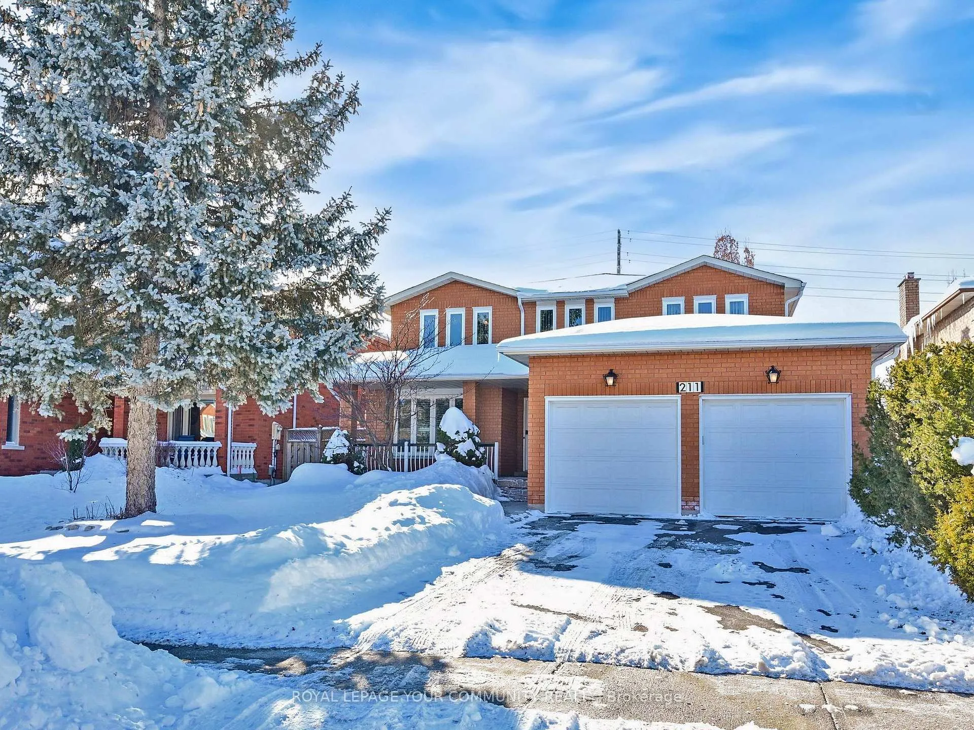 Photo 1 of 211 Torii Street S, Vaughan, East Woodbridge — HOMEH