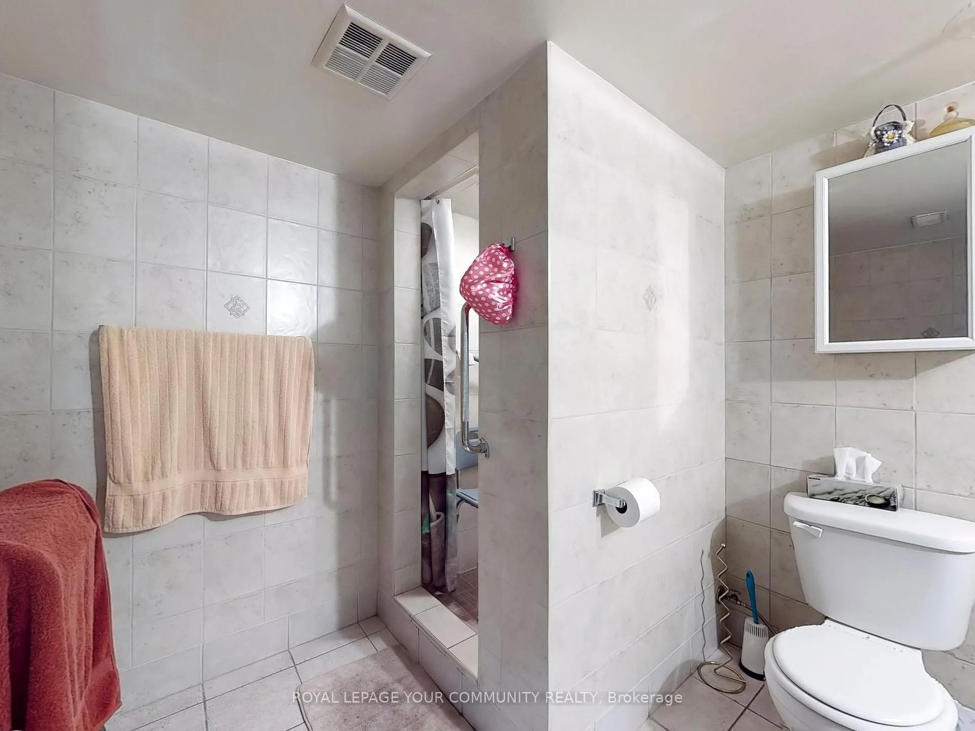 Photo 34 of 211 Torii Street S, Vaughan, East Woodbridge — HOMEH