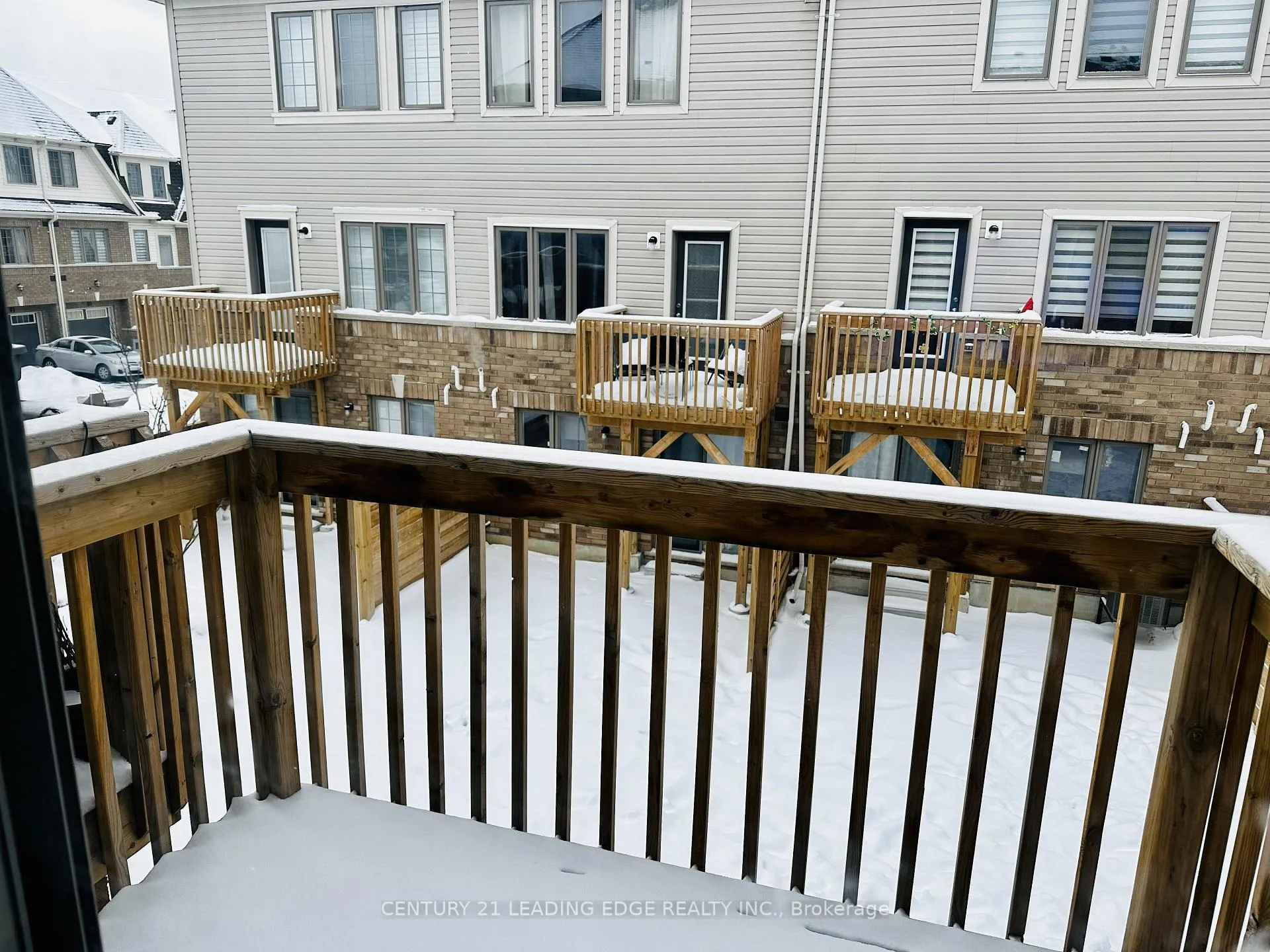 Photo 7 of Unit 112, 2554 Barbarolli Path, Oshawa, Windfields — HOMEH