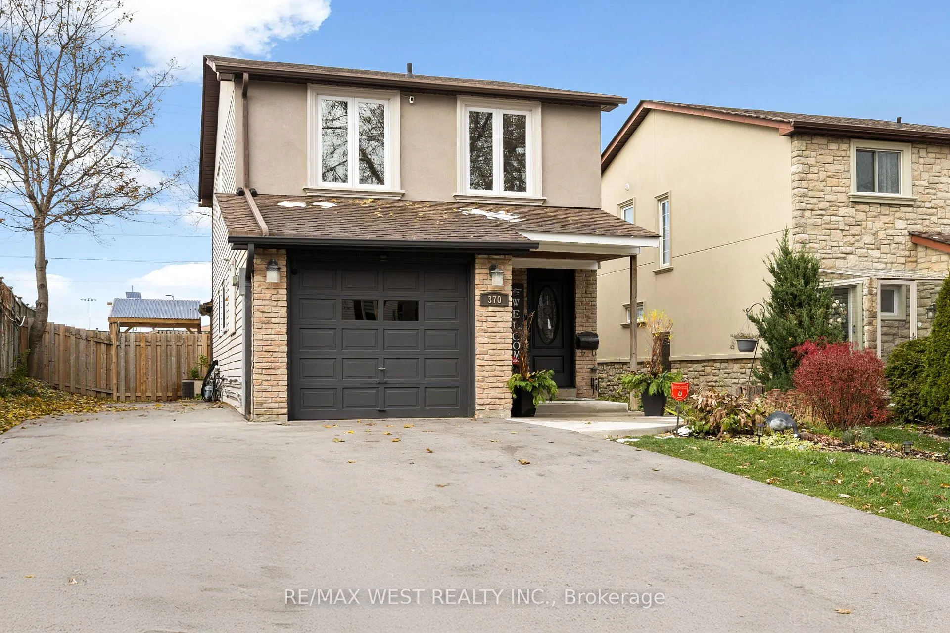 Photo 1 of 370 Whitehead Crescent E, Caledon, Bolton North — HOMEH