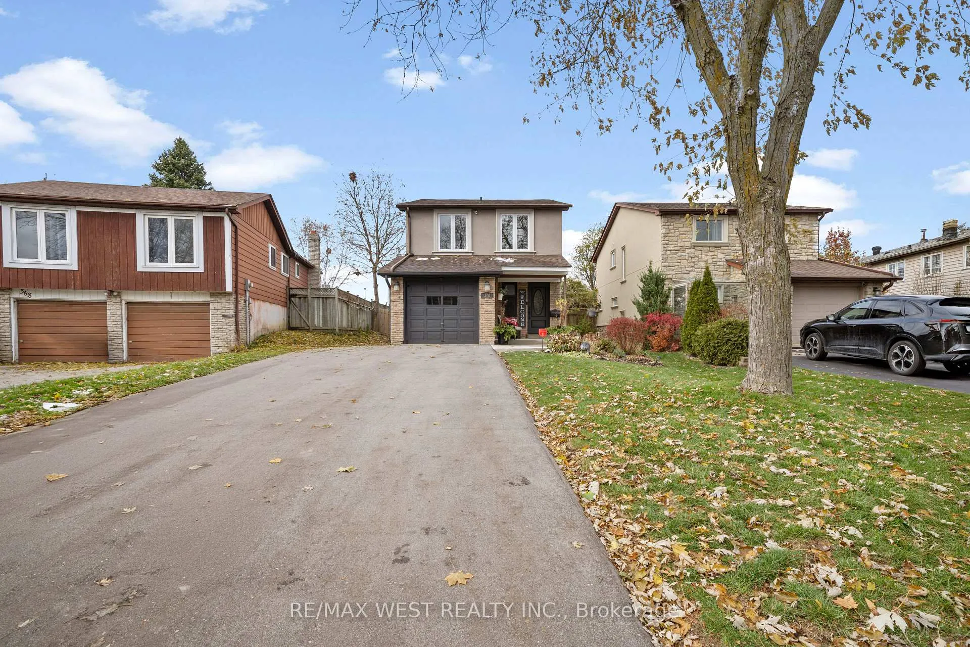 Photo 4 of 370 Whitehead Crescent E, Caledon, Bolton North — HOMEH