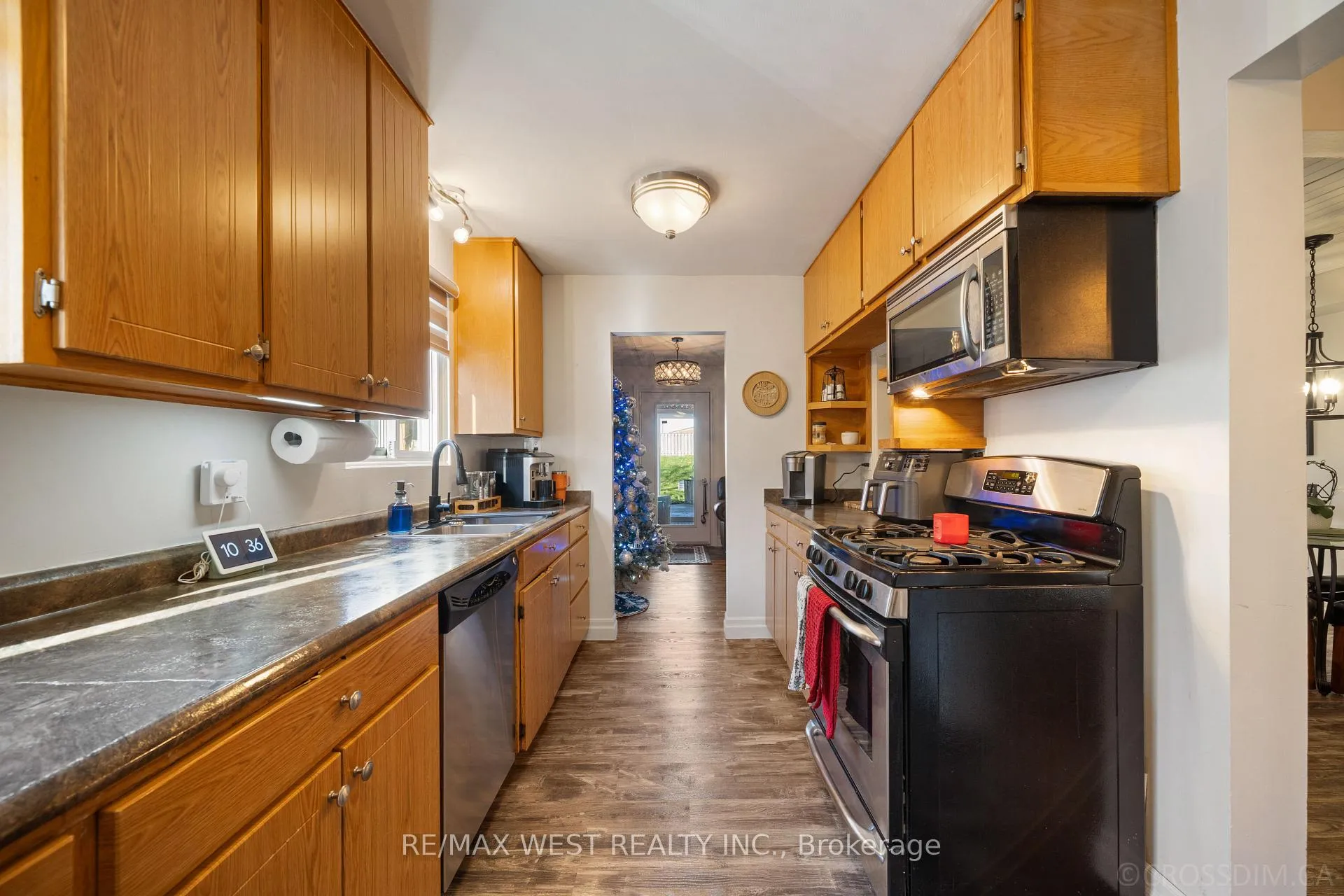 Photo 13 of 370 Whitehead Crescent E, Caledon, Bolton North — HOMEH